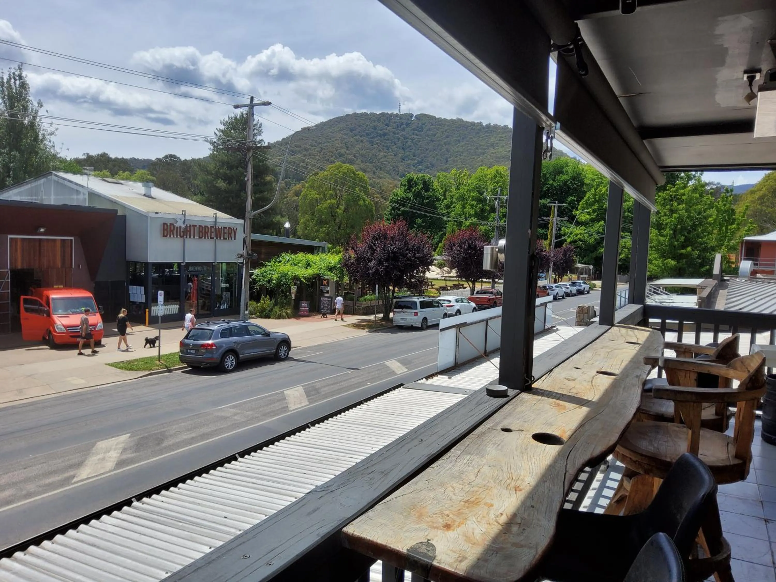 Street view in Coach House Inn