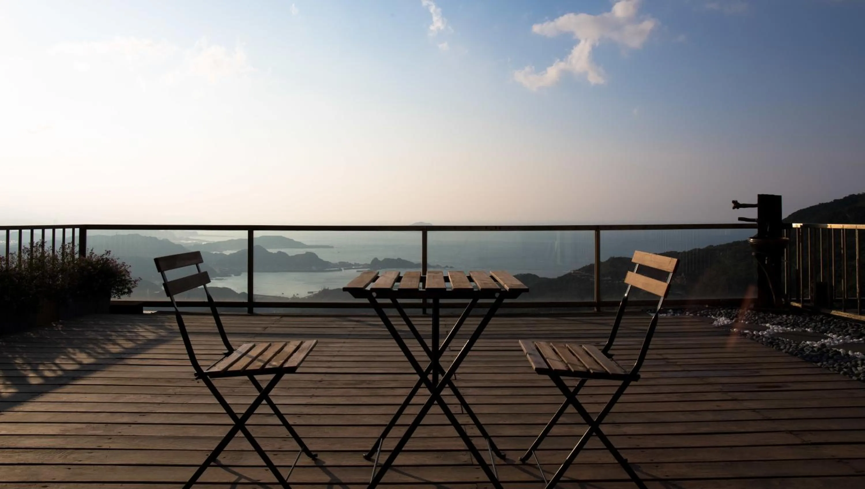 Garden in Something Easy Inn