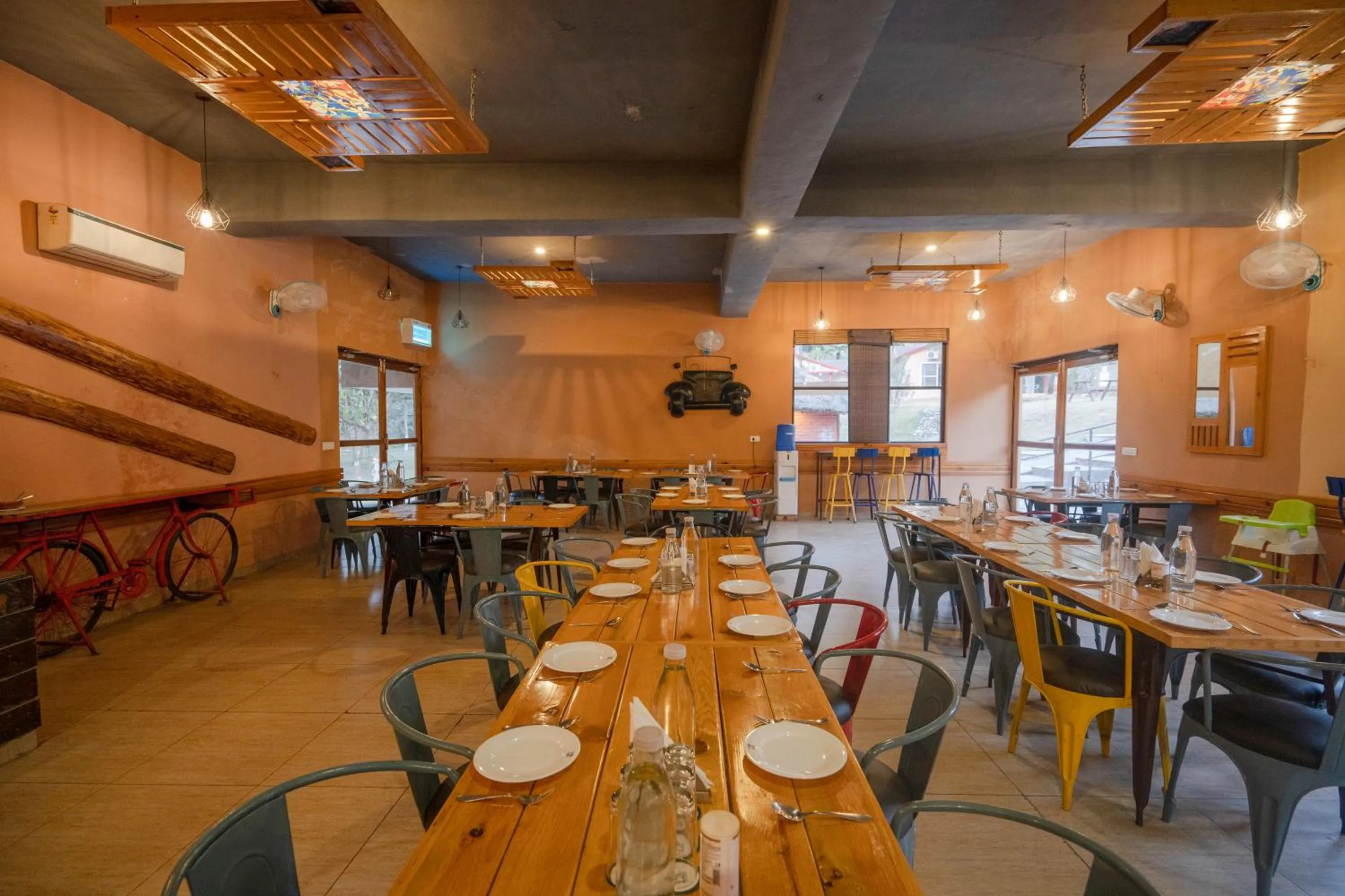 Restaurant/places to eat in LaTigre Resort