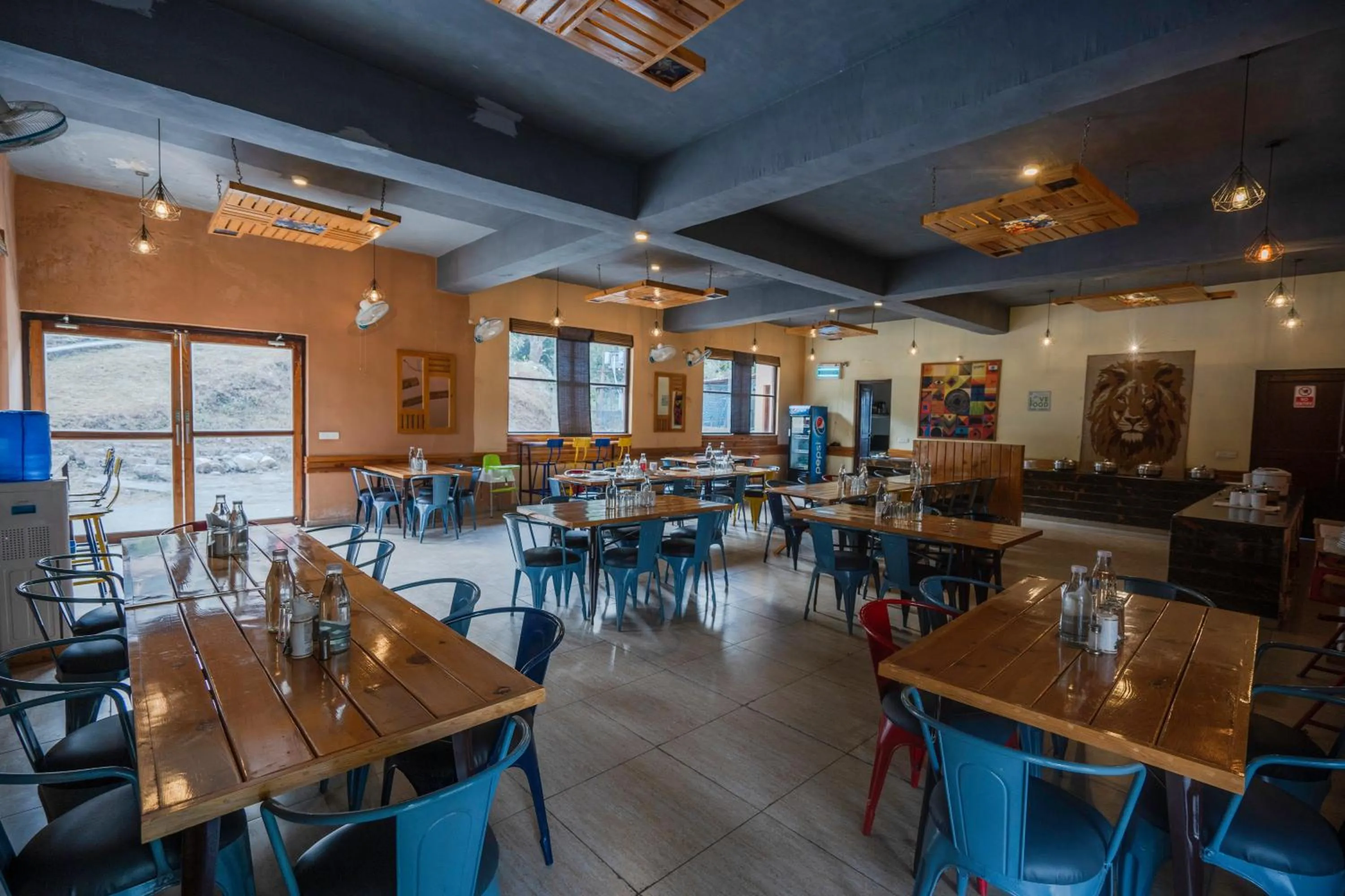 Restaurant/places to eat in LaTigre Resort