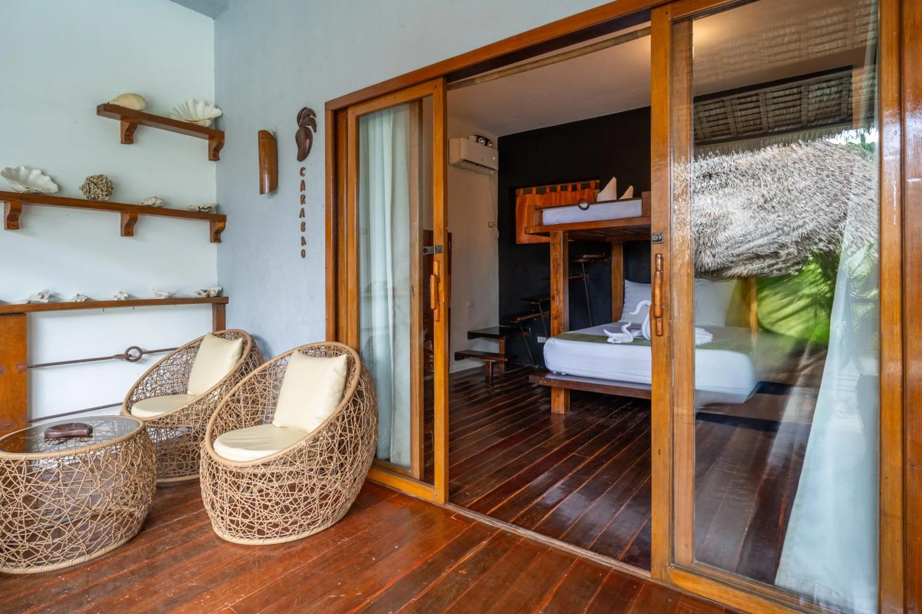 Balcony/Terrace, Bed in Happiness Boutique Resort El Nido