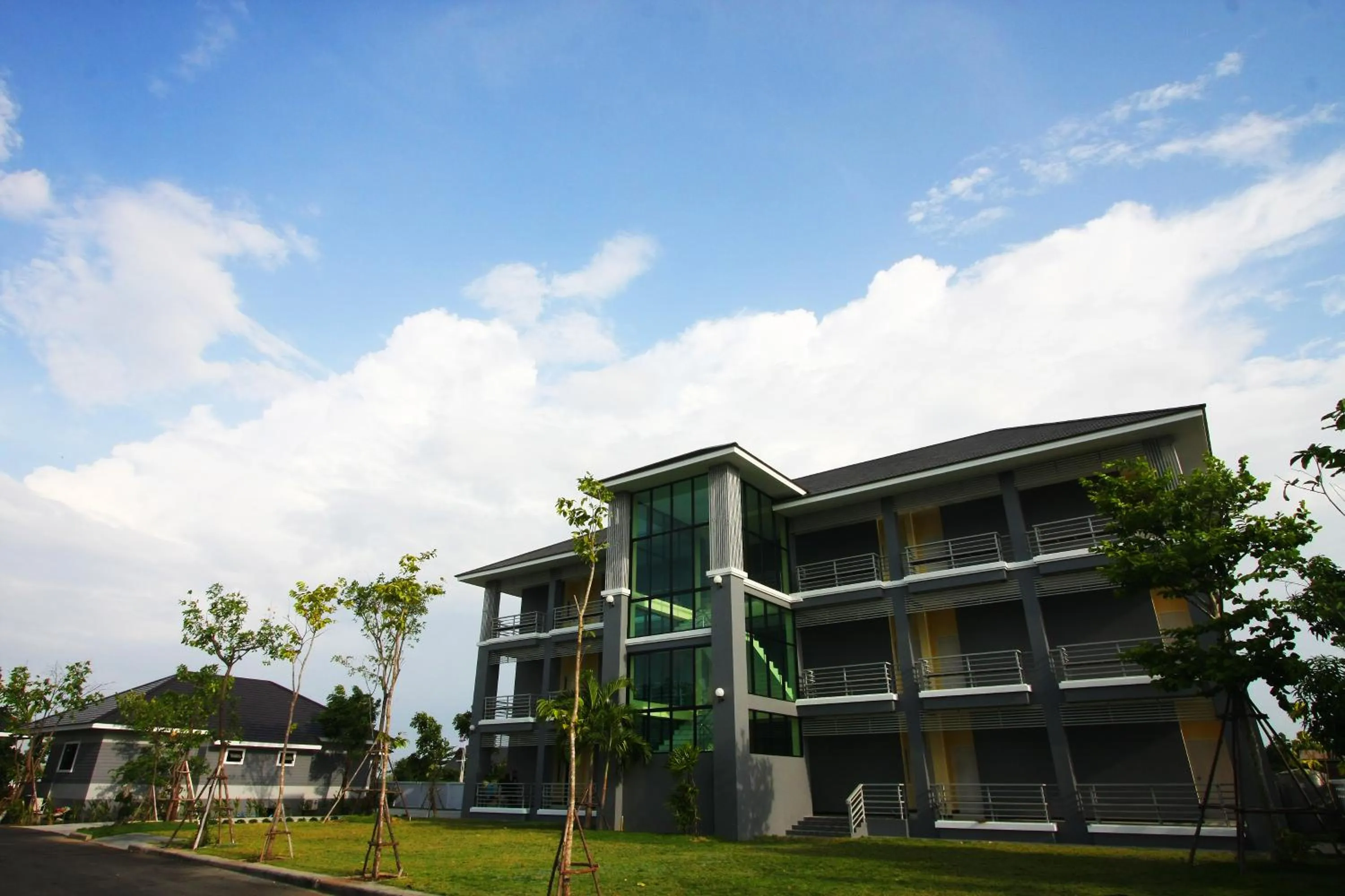 Property building in Rongsang Resort