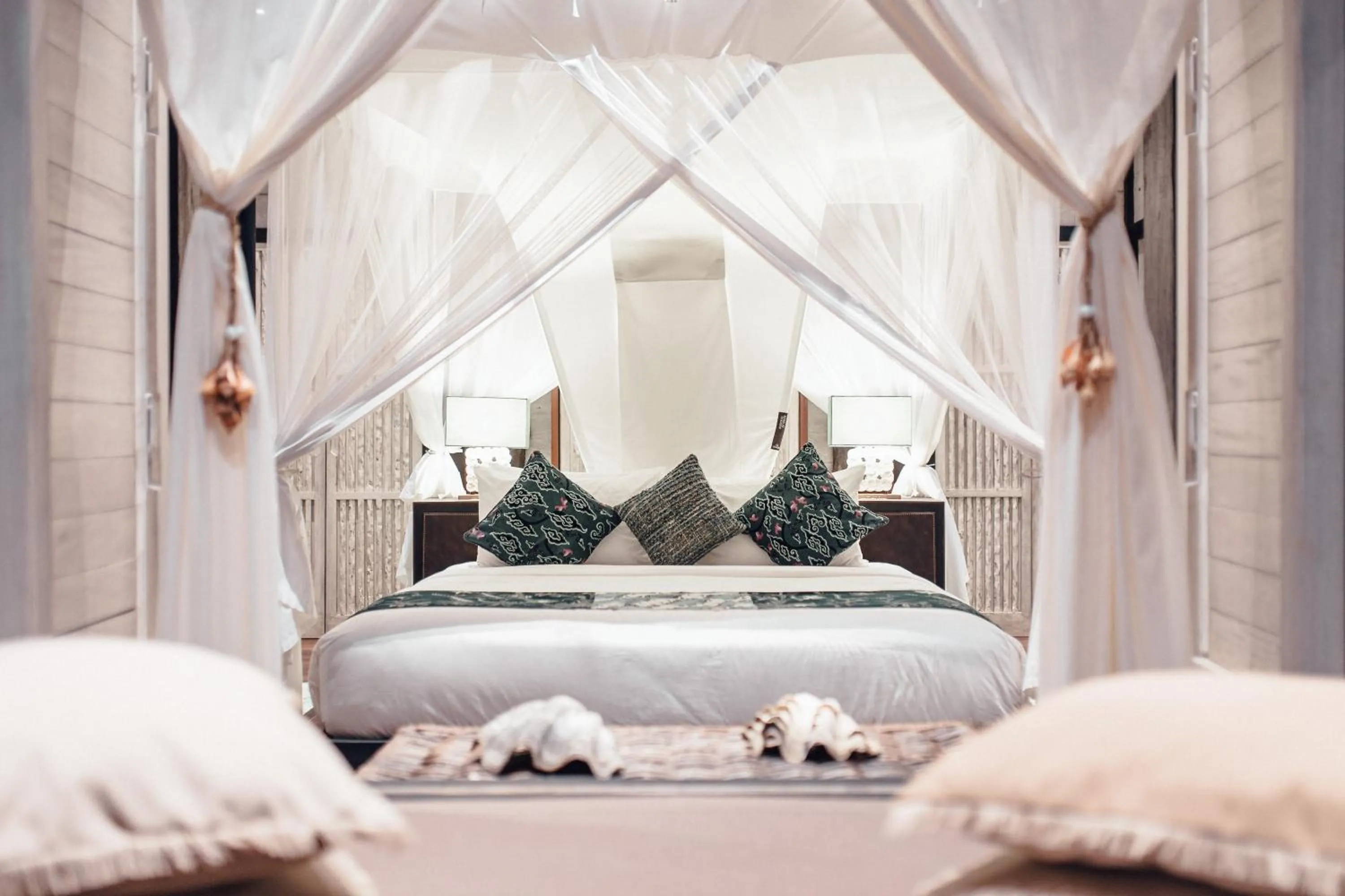 Photo of the whole room, Bed in Suarga Padang Padang