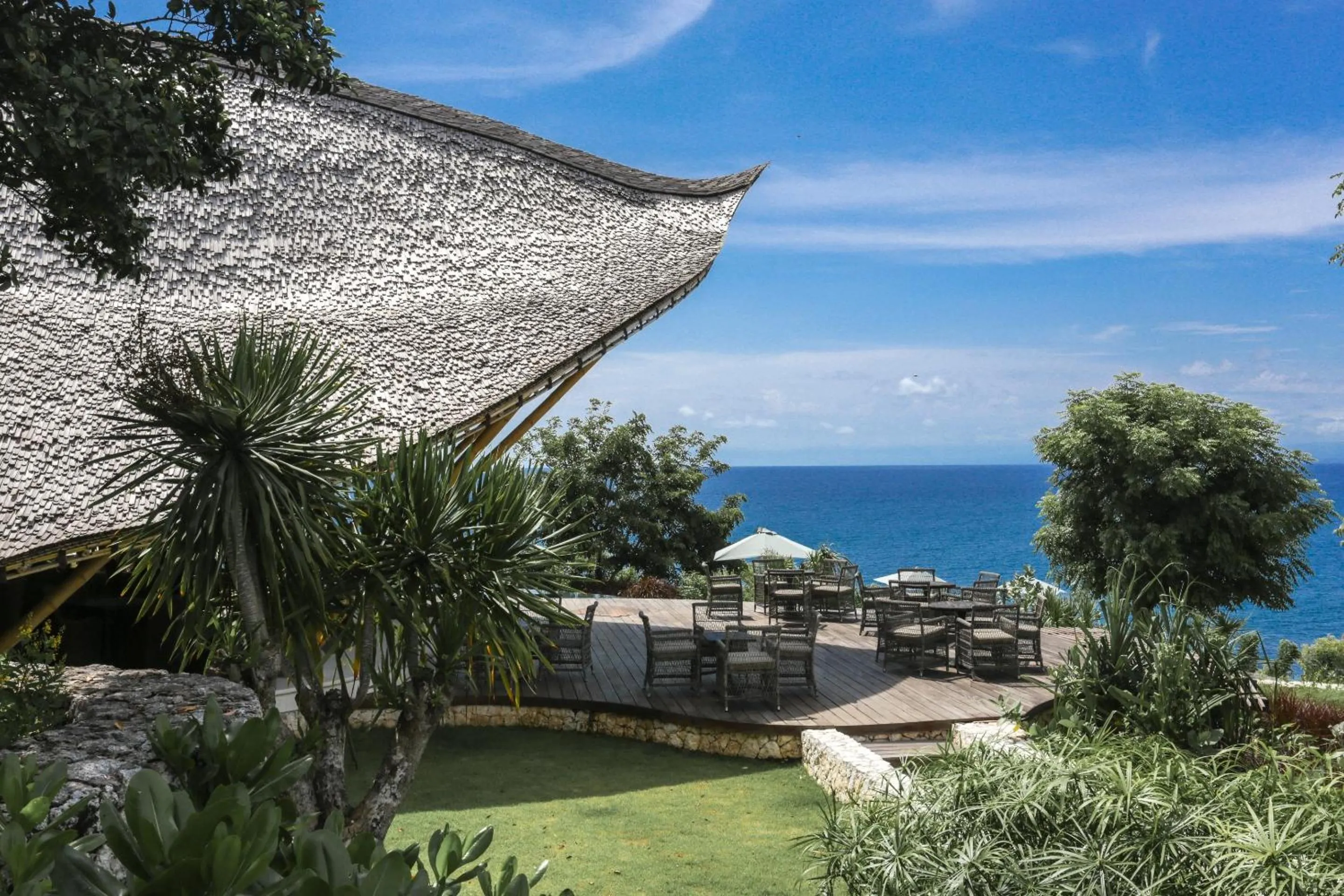 Area and facilities in Suarga Padang Padang