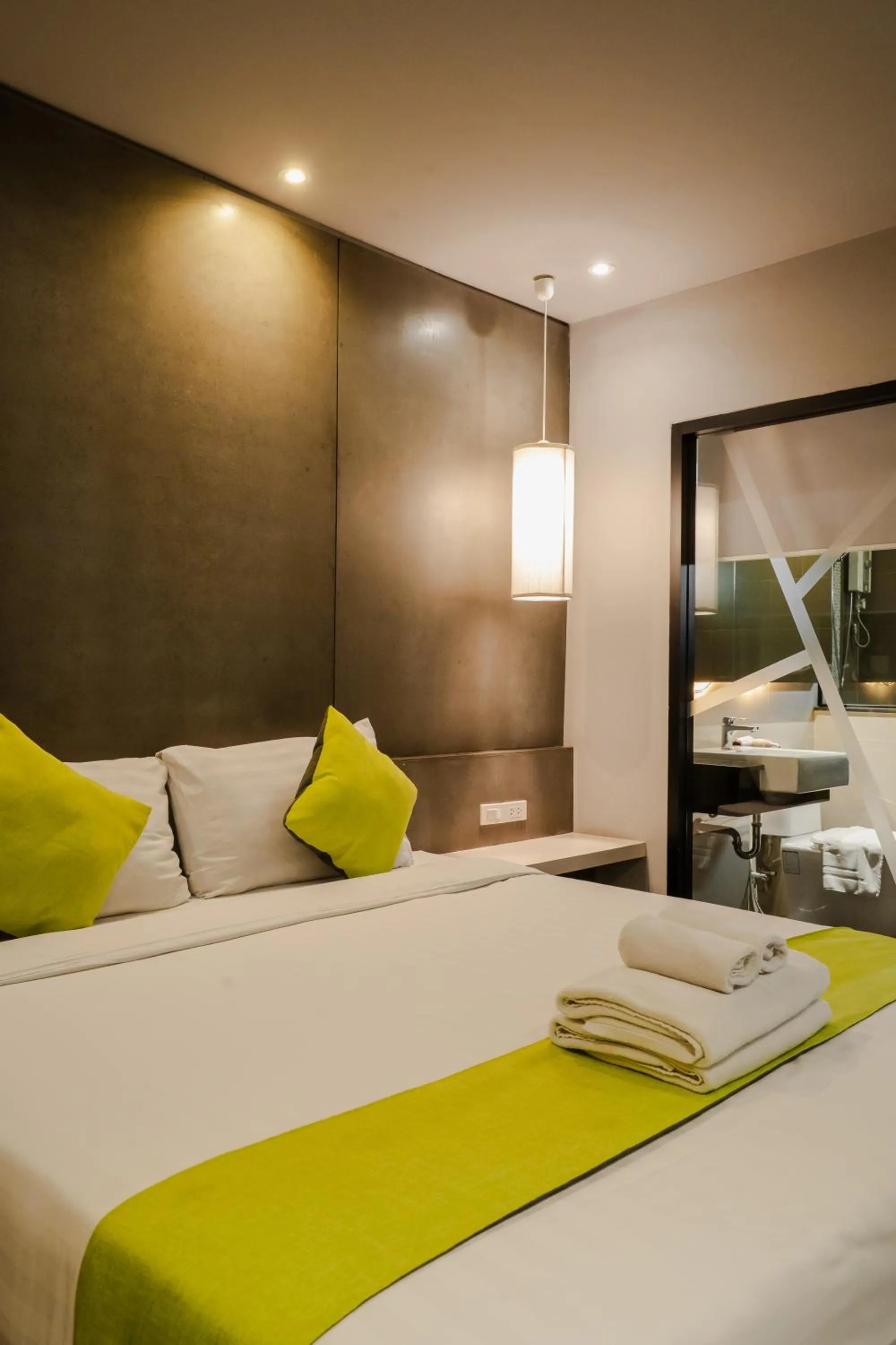 Bed in 3Season Hotel