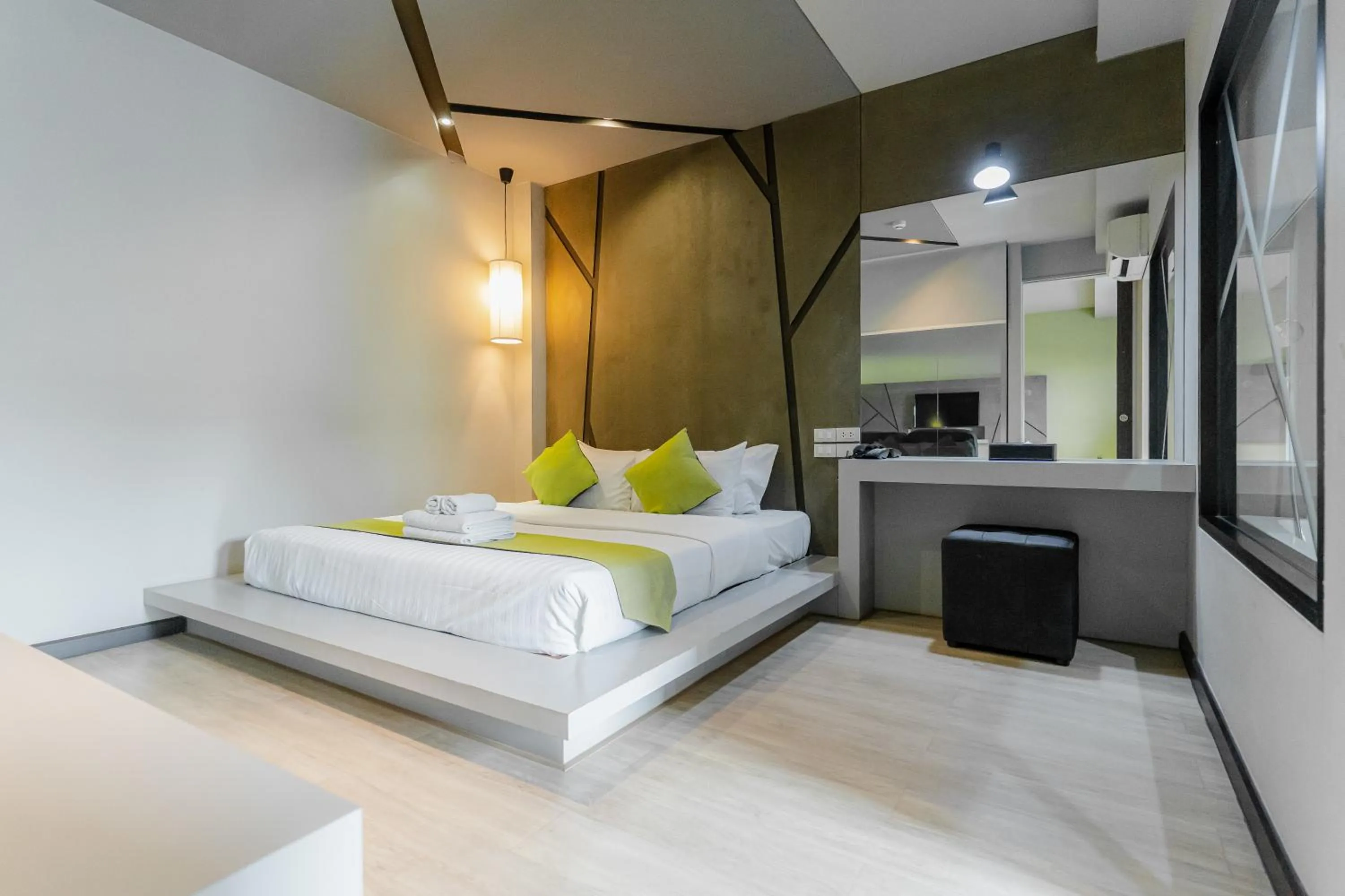 Bed in 3Season Hotel