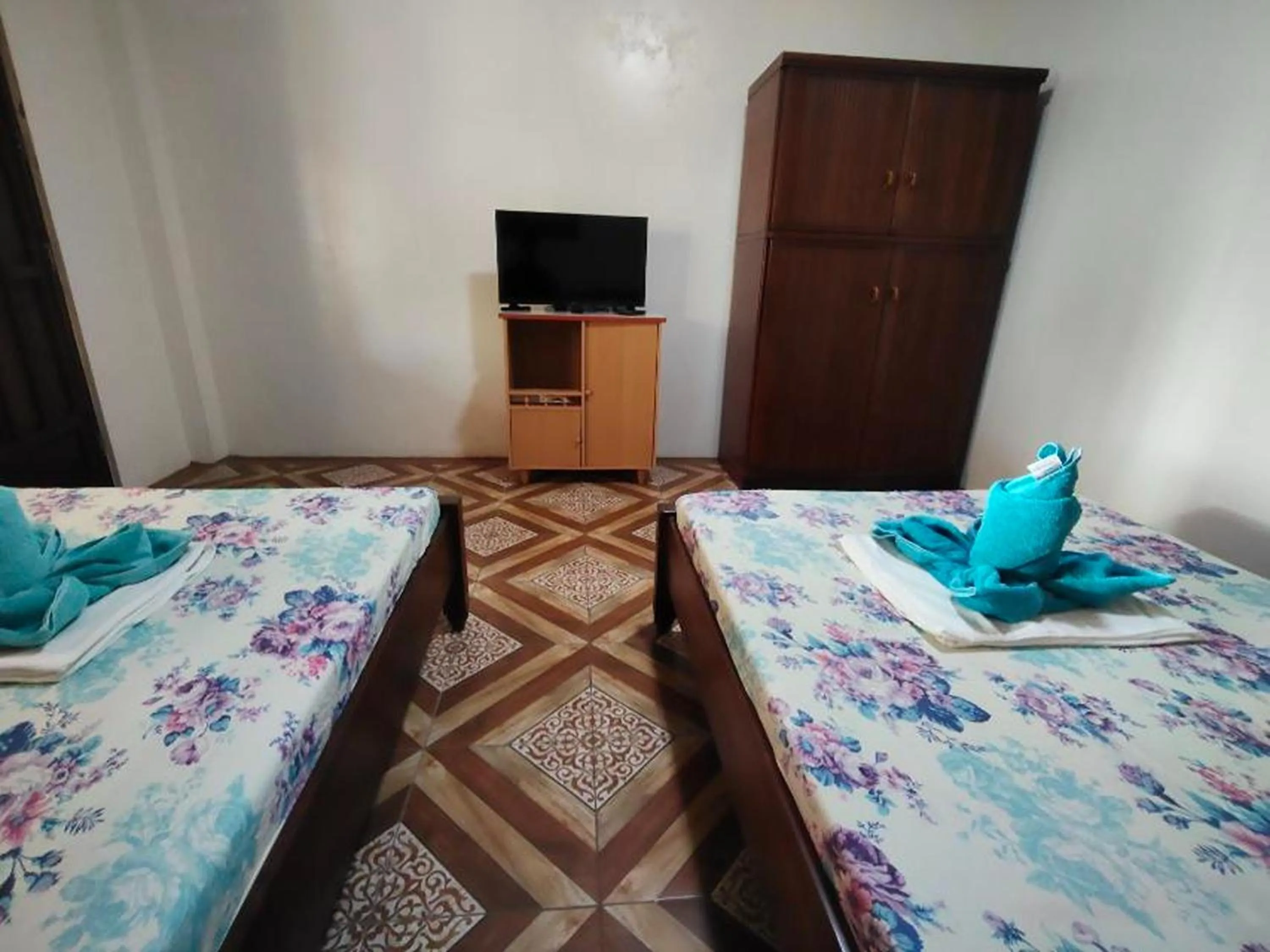 Bed in Punta Riviera Resort Bolinao