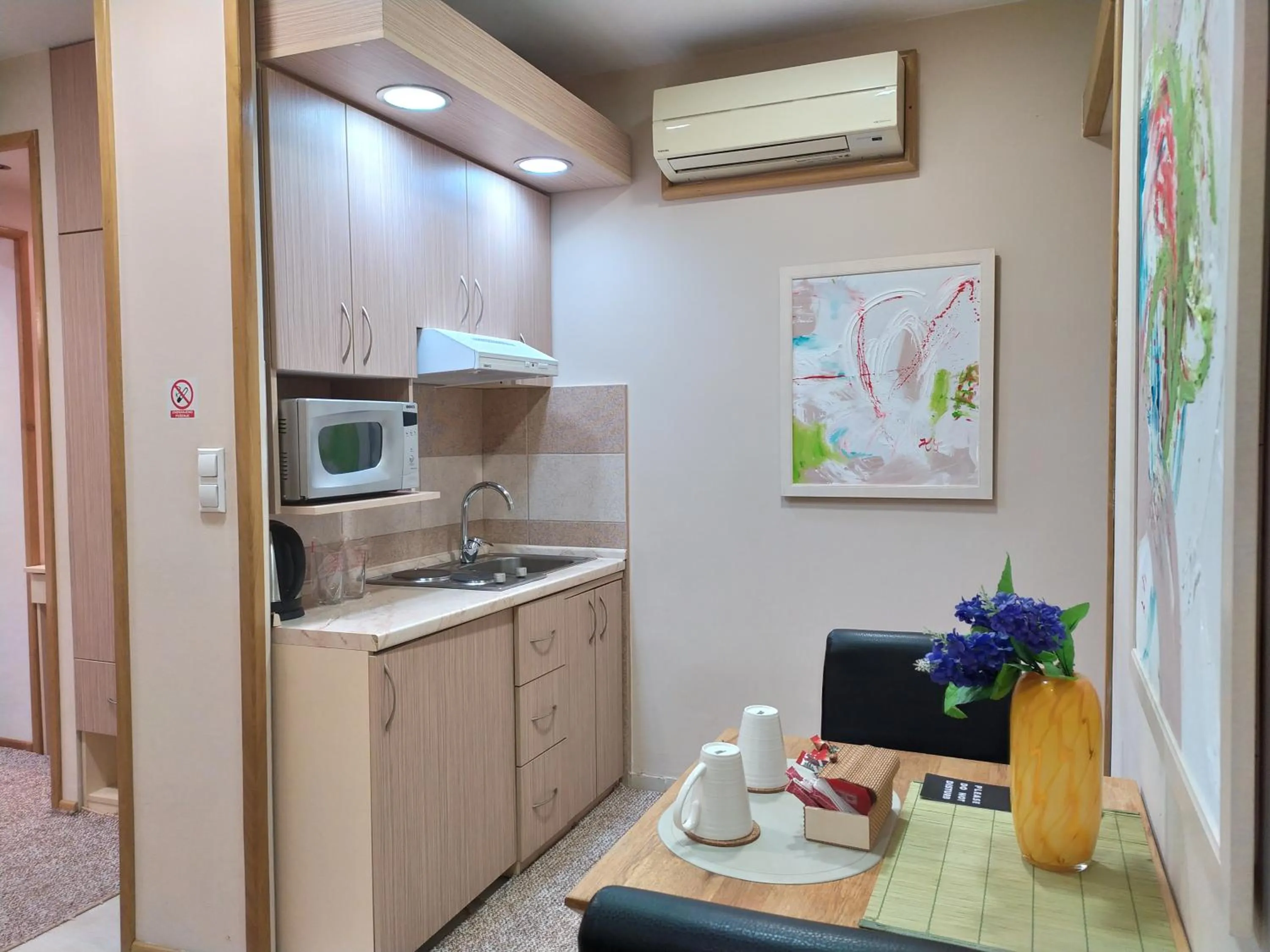 Coffee/tea facilities in Residence Prime Luxury