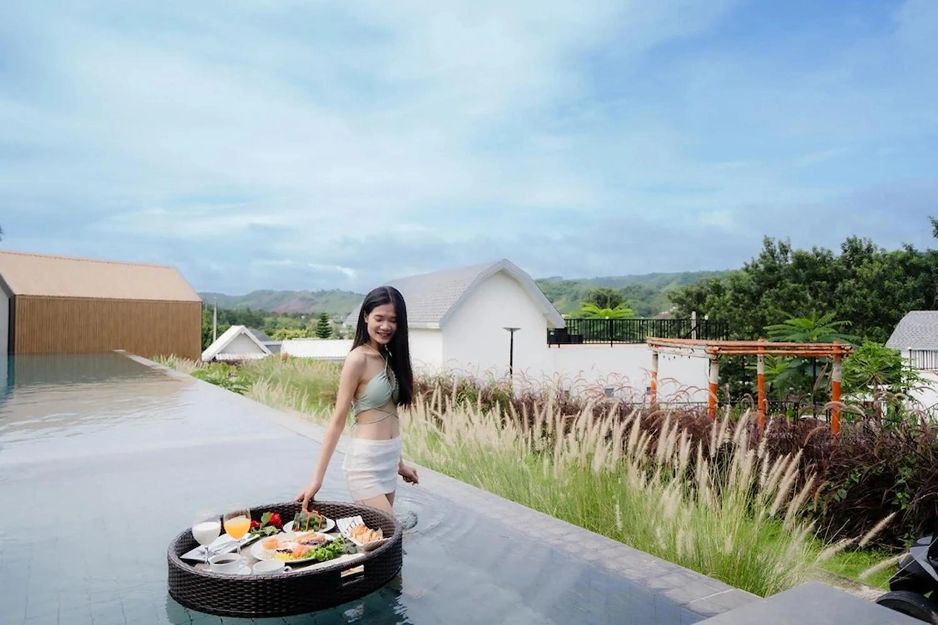 People in The Posh Khao Kho