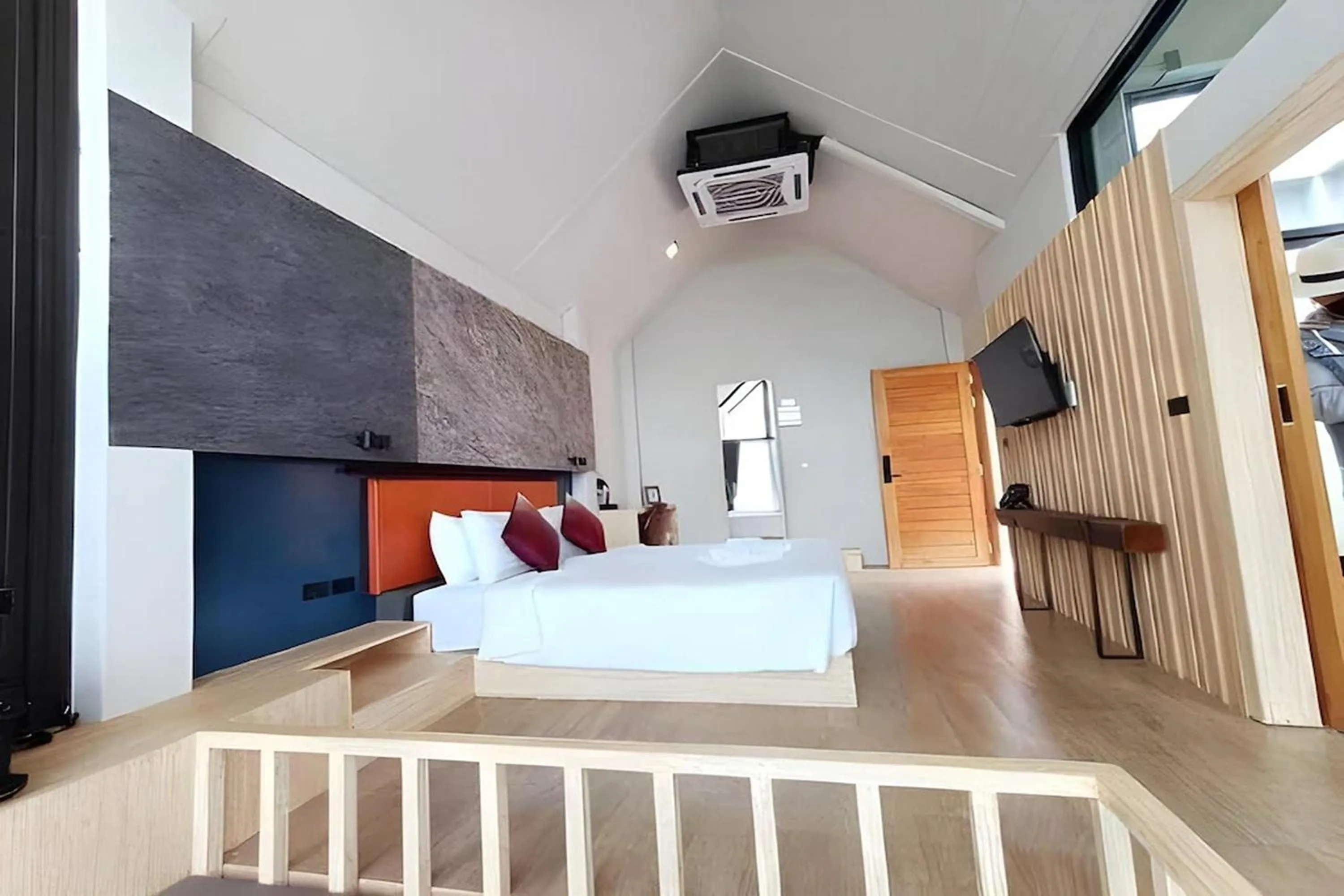 Bed in The Posh Khao Kho