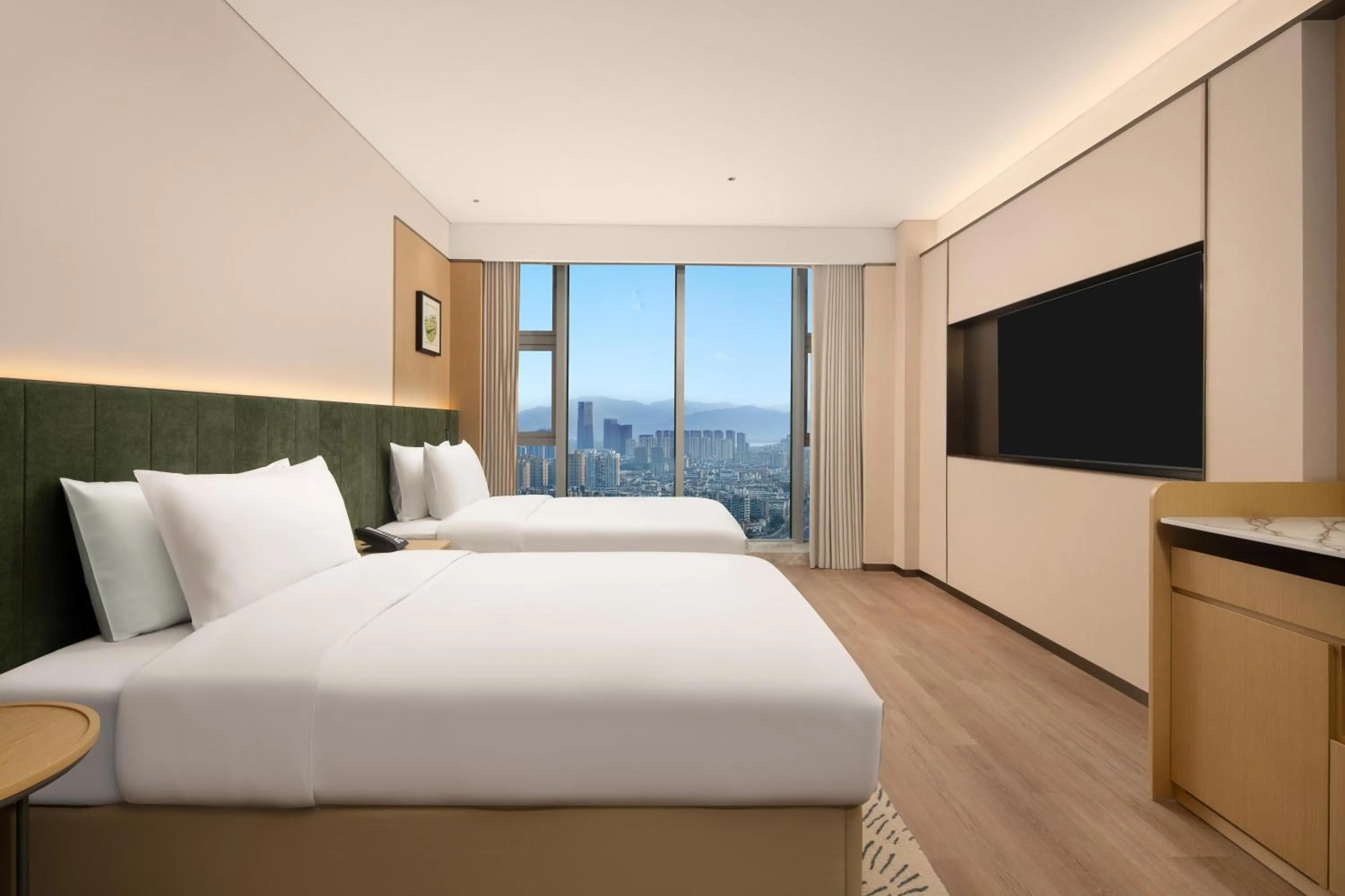 Bed in Hilton Garden Inn Hangzhou Fuyang Fuchun
