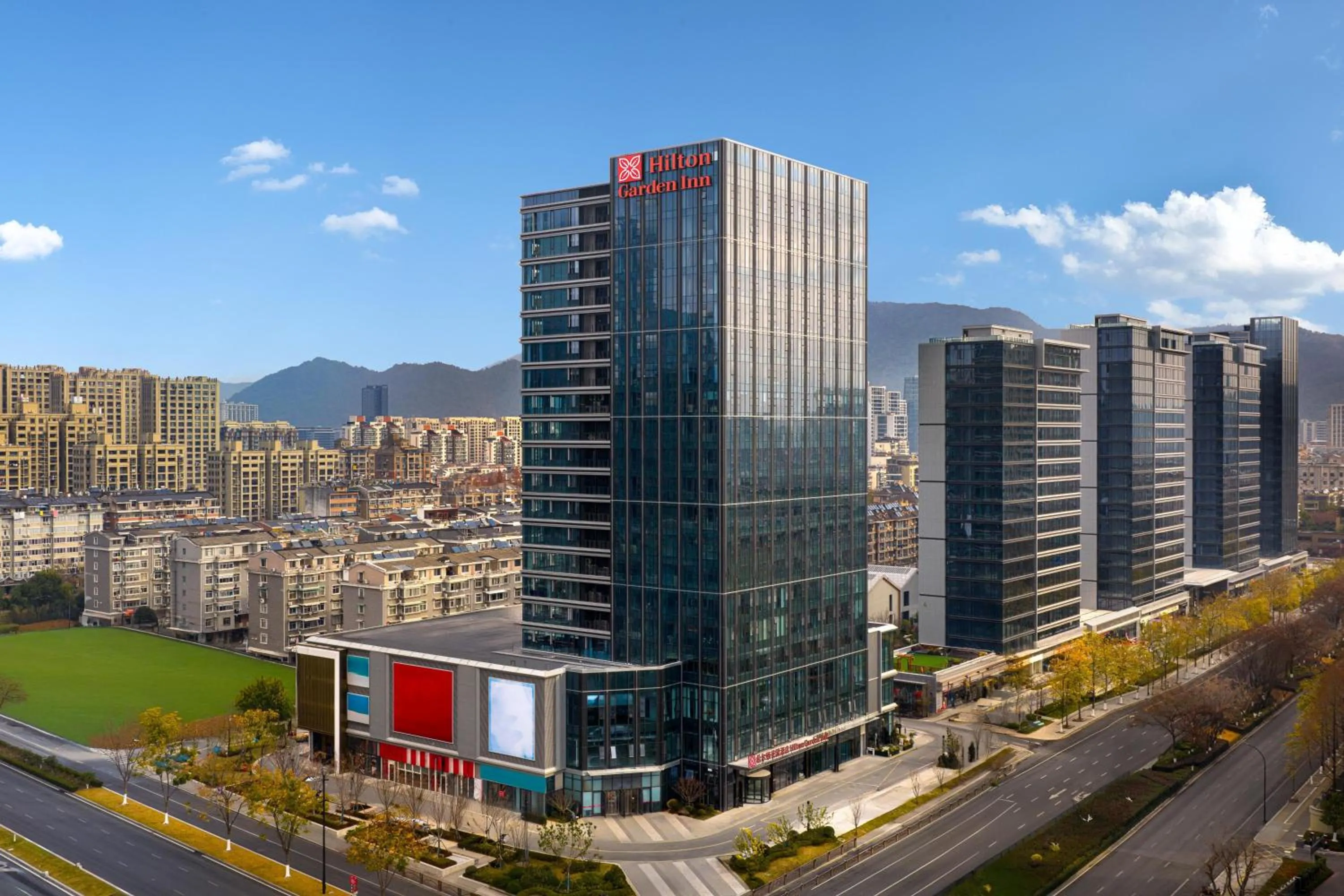 Property building in Hilton Garden Inn Hangzhou Fuyang Fuchun