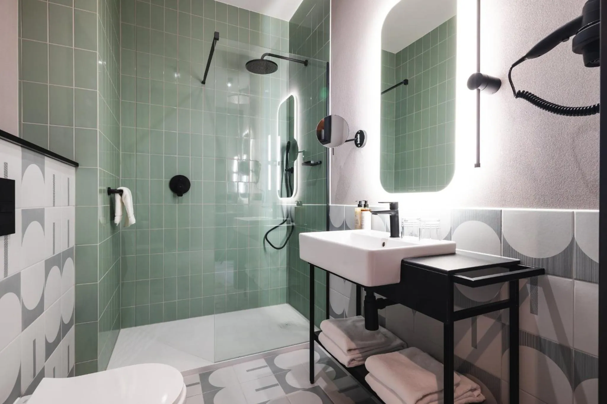 Shower in Focus Hotel Premium Olsztyn