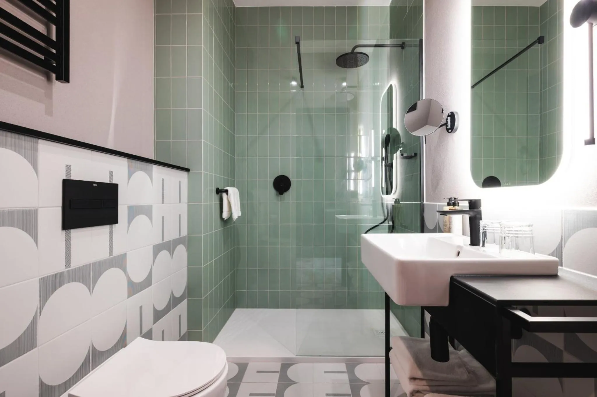Shower in Focus Hotel Premium Olsztyn