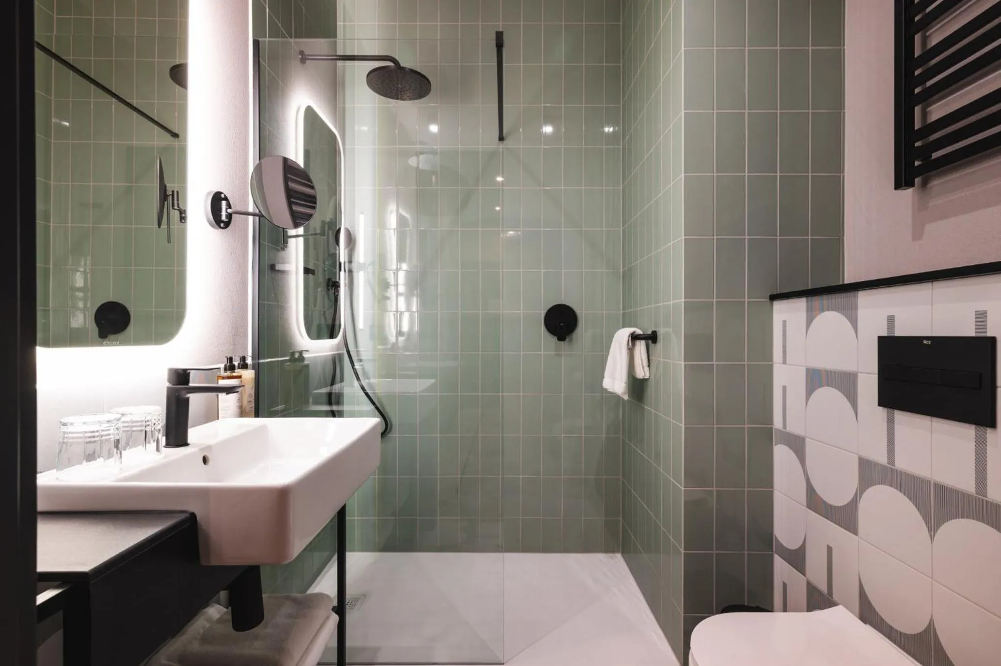 Shower in Focus Hotel Premium Olsztyn