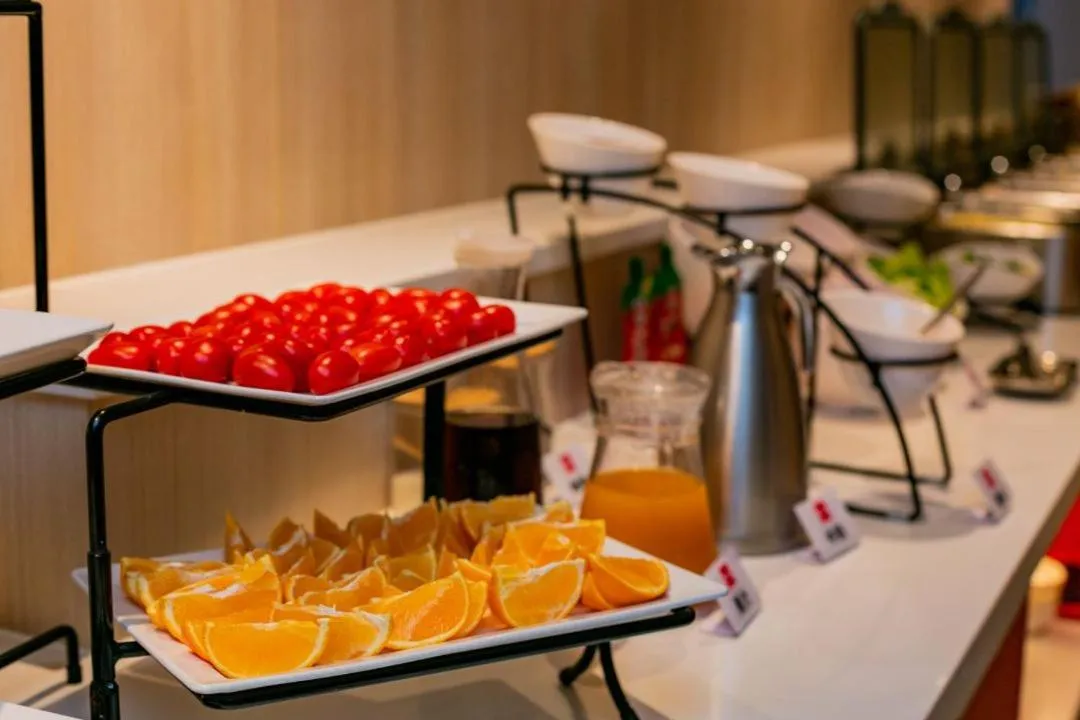 Restaurant/places to eat in Ibis Chengdu High-tech Tianfu Software Park