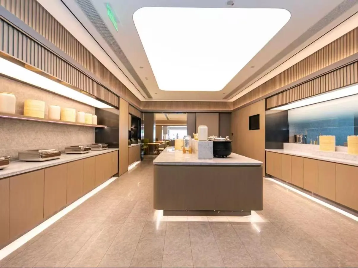 Restaurant/places to eat in JI Hotel Suzhou Guanqian Street Chayuanchang Metro Station