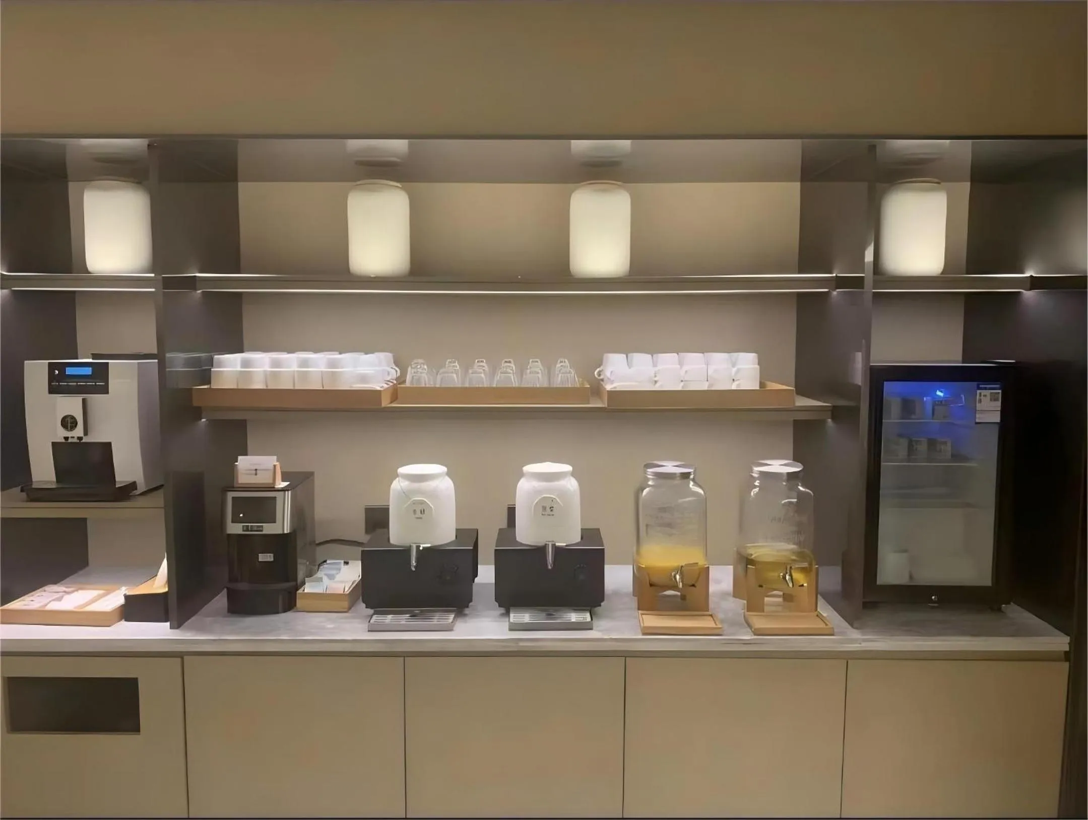 Breakfast in Parkview Nanjing Xuanwu Lake Park