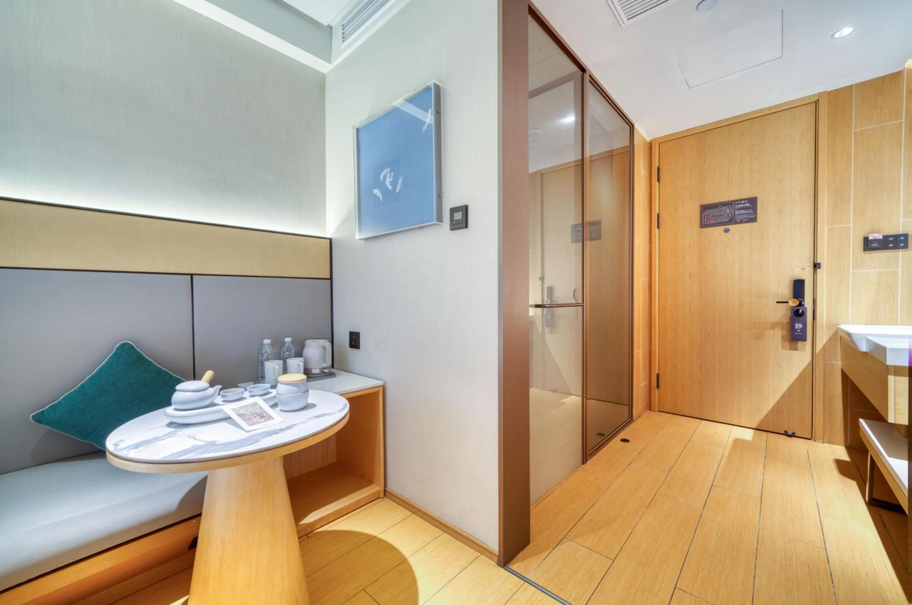 JI Hotel Hangzhou West Lake Lakeside Pedestrian Street