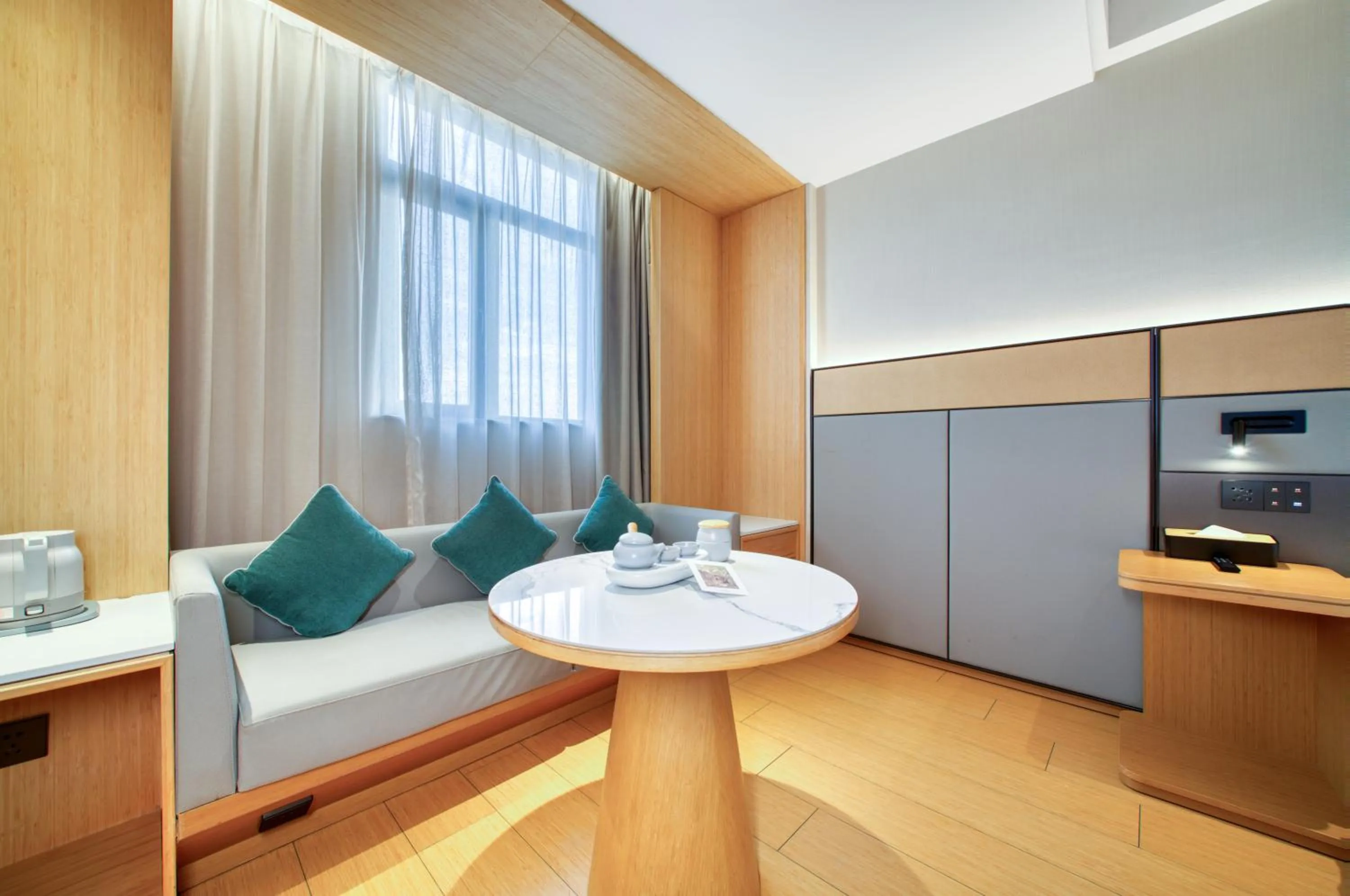 JI Hotel Hangzhou West Lake Lakeside Pedestrian Street