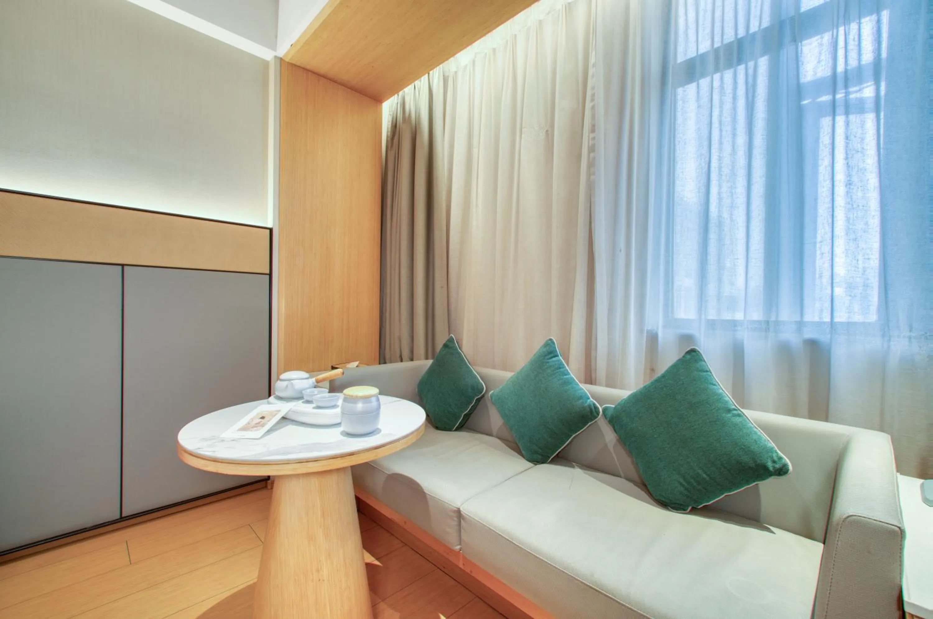 JI Hotel Hangzhou West Lake Lakeside Pedestrian Street