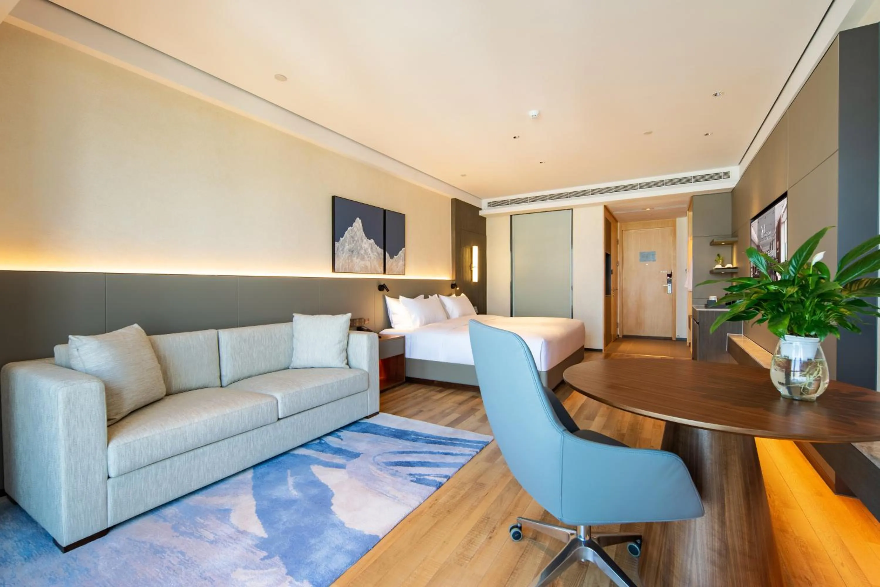 Madison Hotel Qingdao West Coast City Balcony