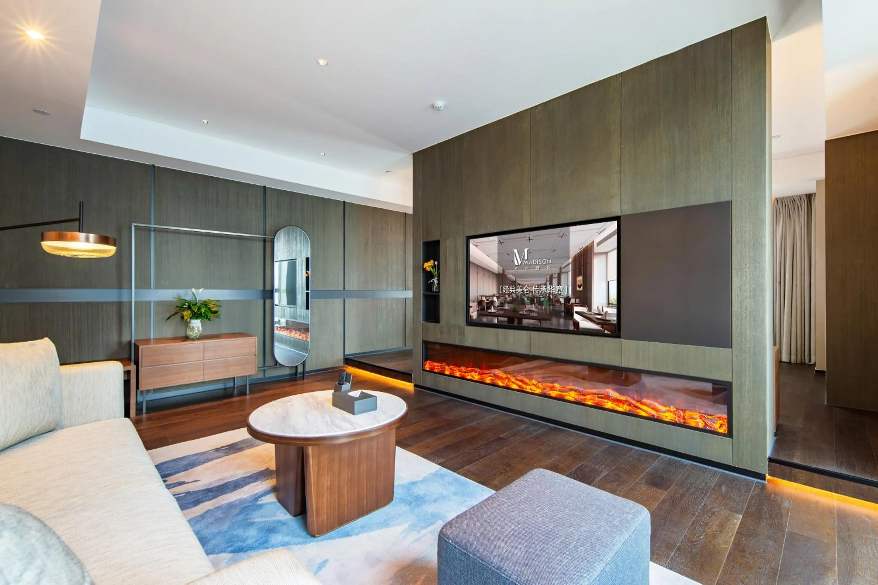 Madison Hotel Qingdao West Coast City Balcony