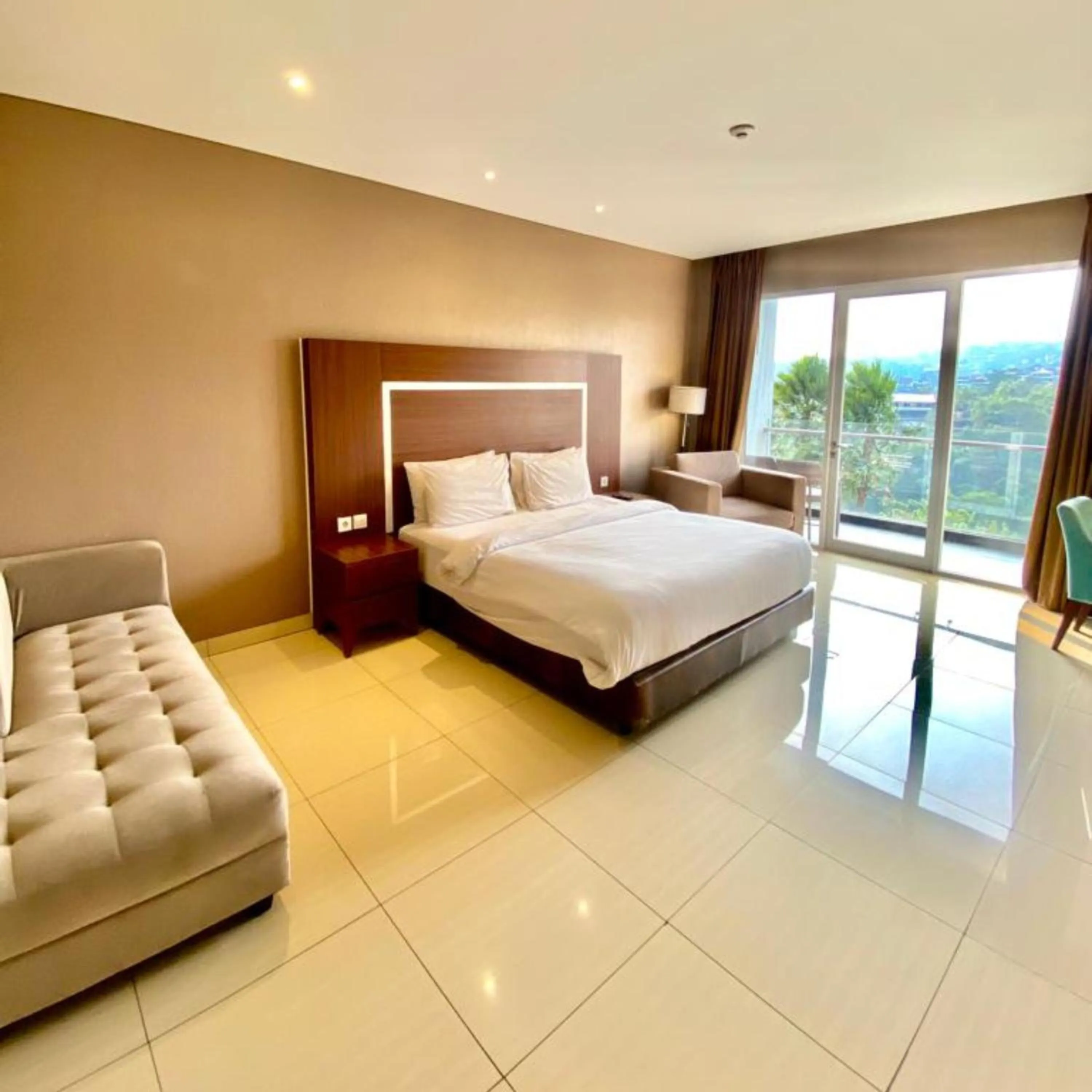 Bedroom, Bed in Clove Hotel Bandung