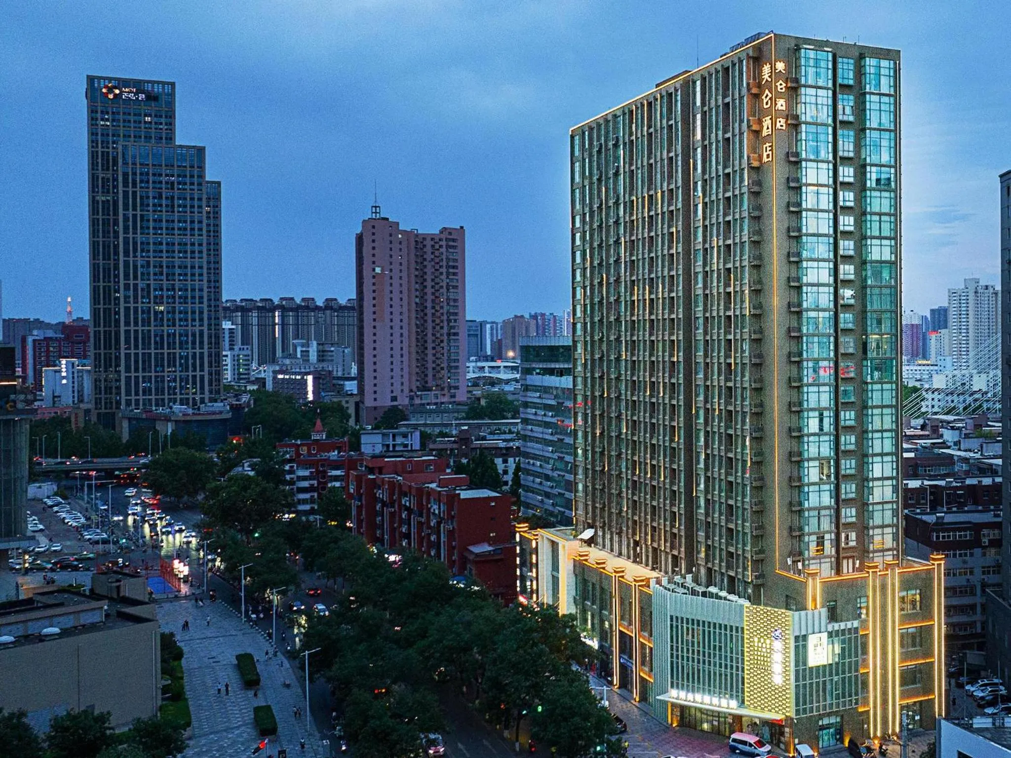 Off site in Madison Hotel Zhengzhou Erqi Square