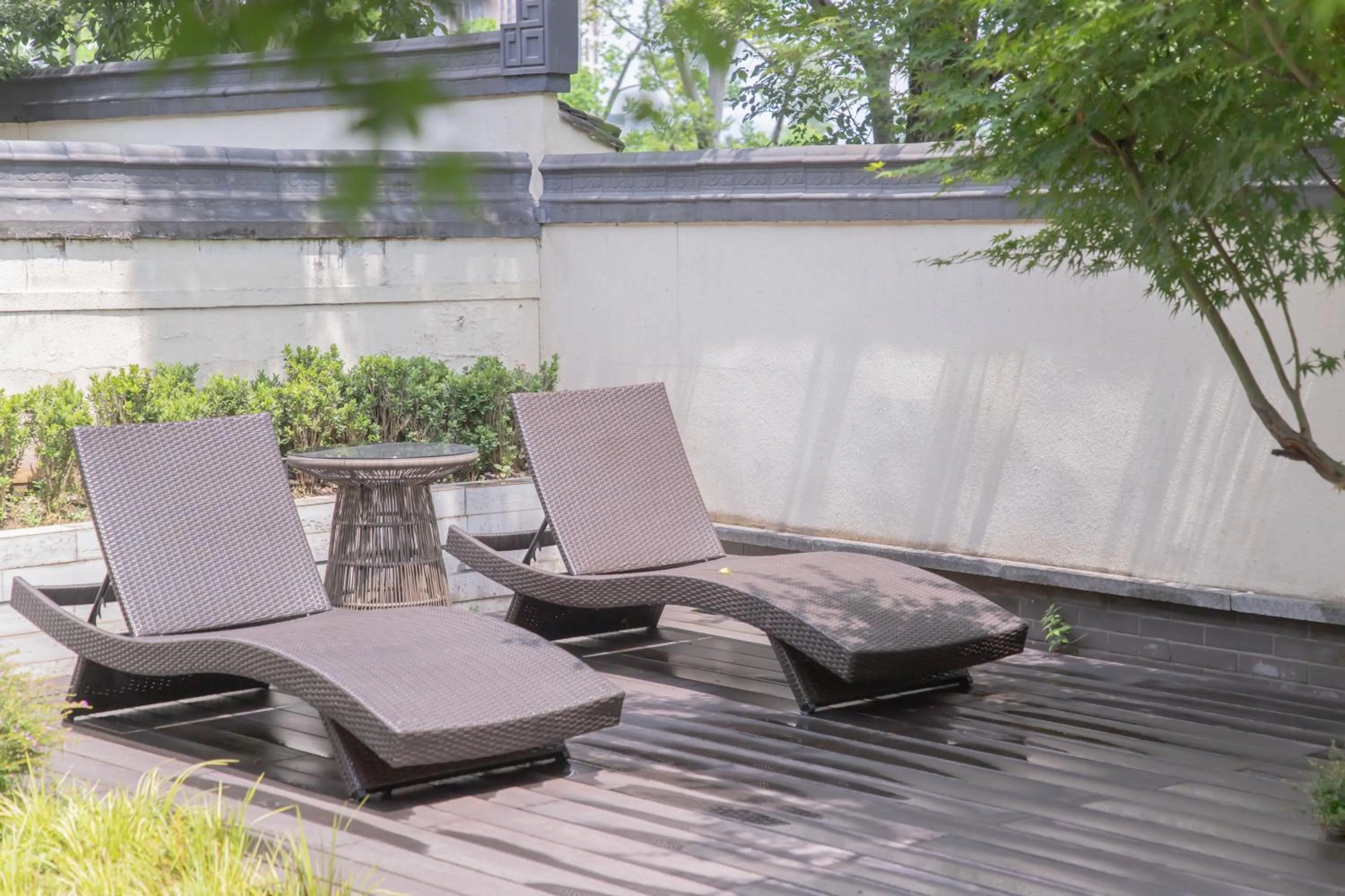 sunbed in Song Hotel Chongqing Shanqian