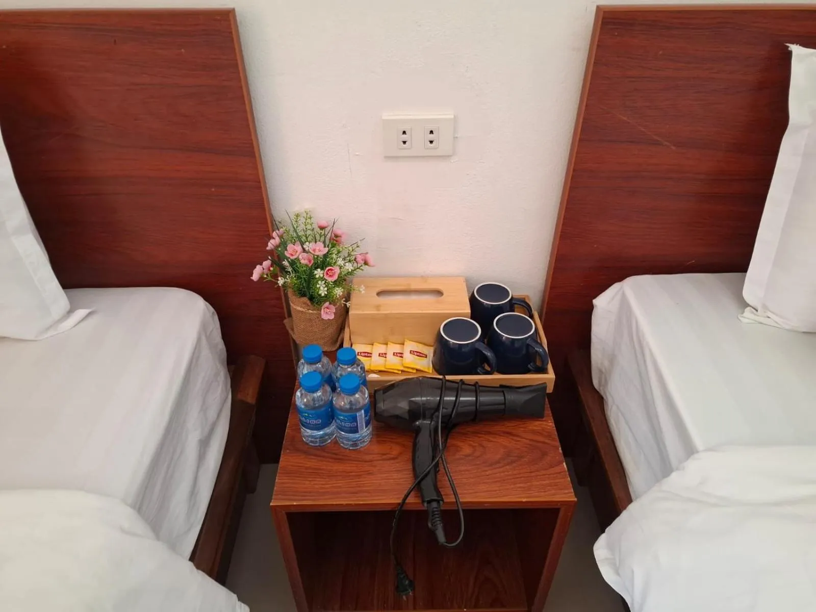 Bed in Vang Vieng Romantic Resort