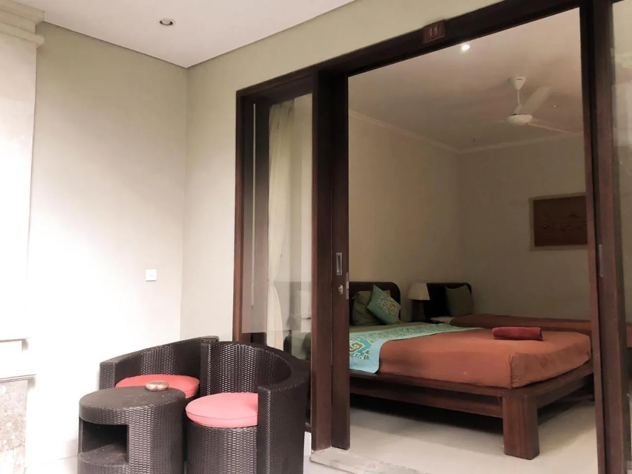 Bed in Merthayasa Bungalow 2