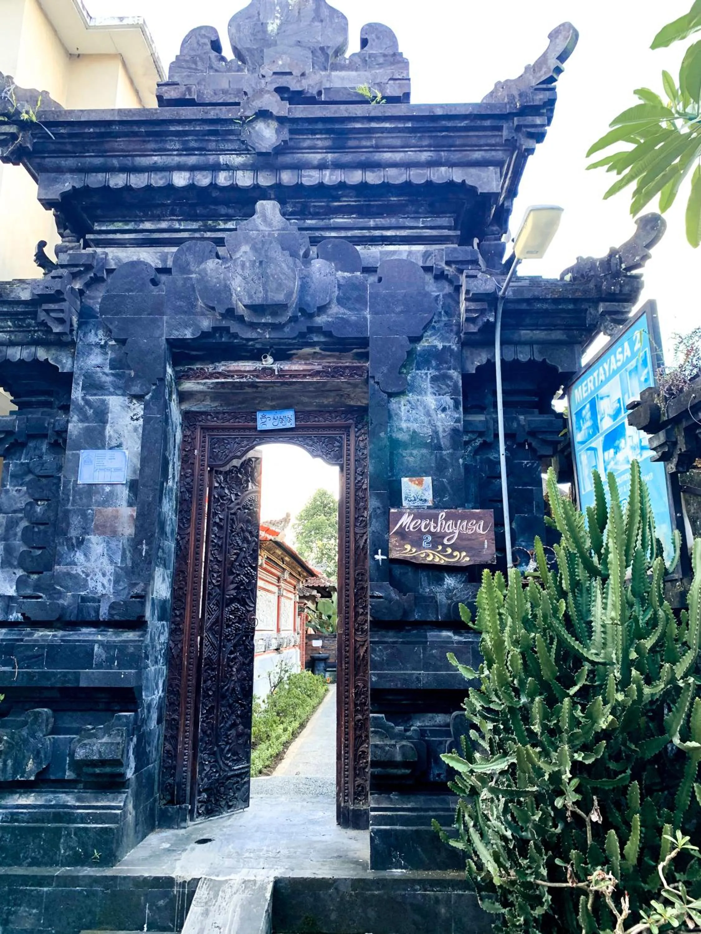 Facade/entrance in Merthayasa Bungalow 2