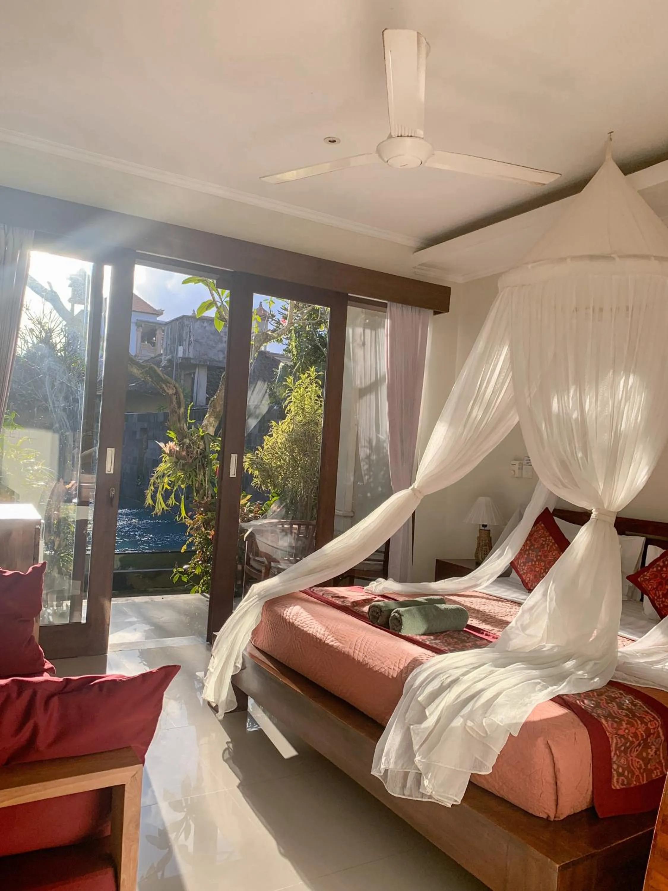 Bed in Merthayasa Bungalow 2