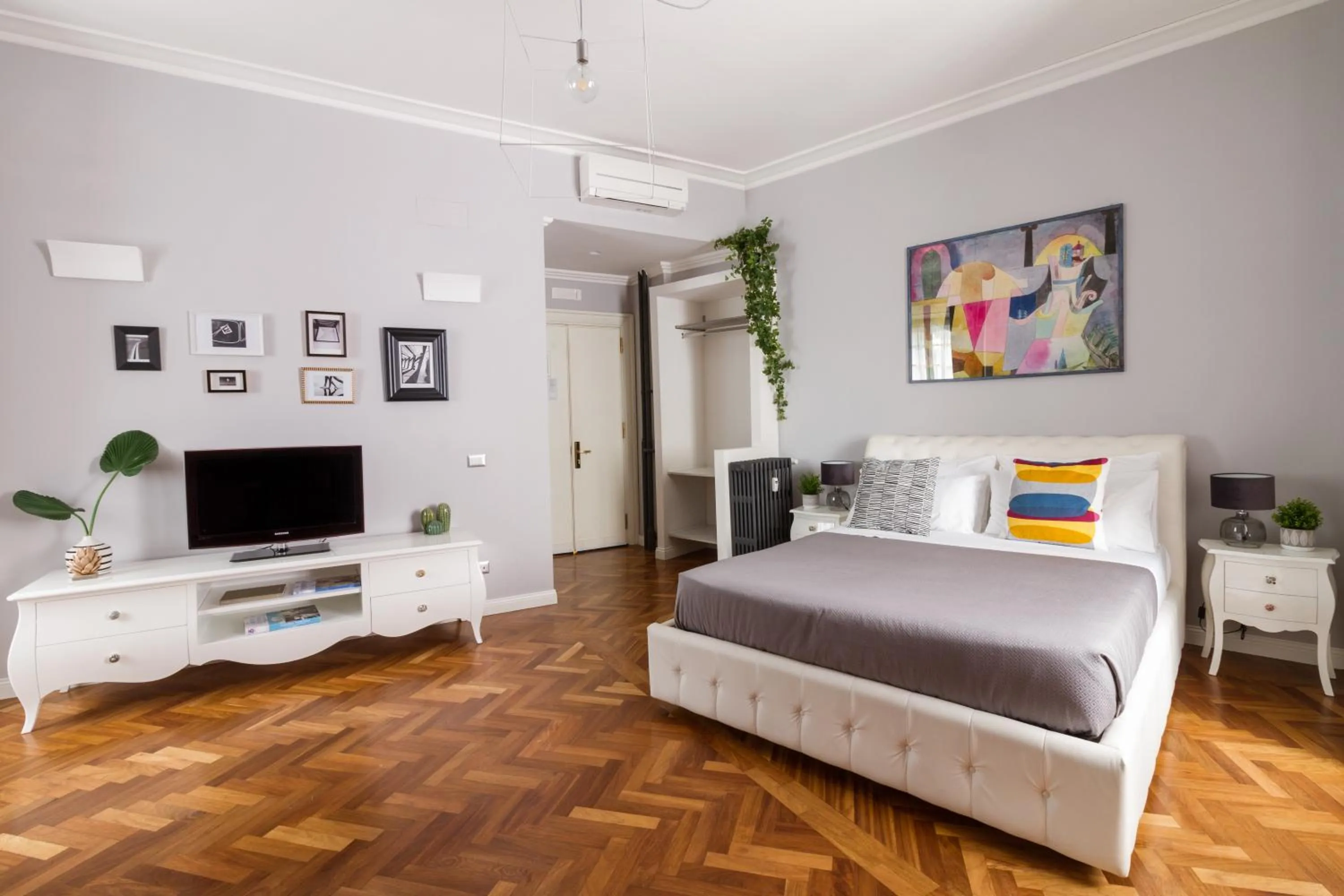 Photo of the whole room, Bed in Athena Guest House