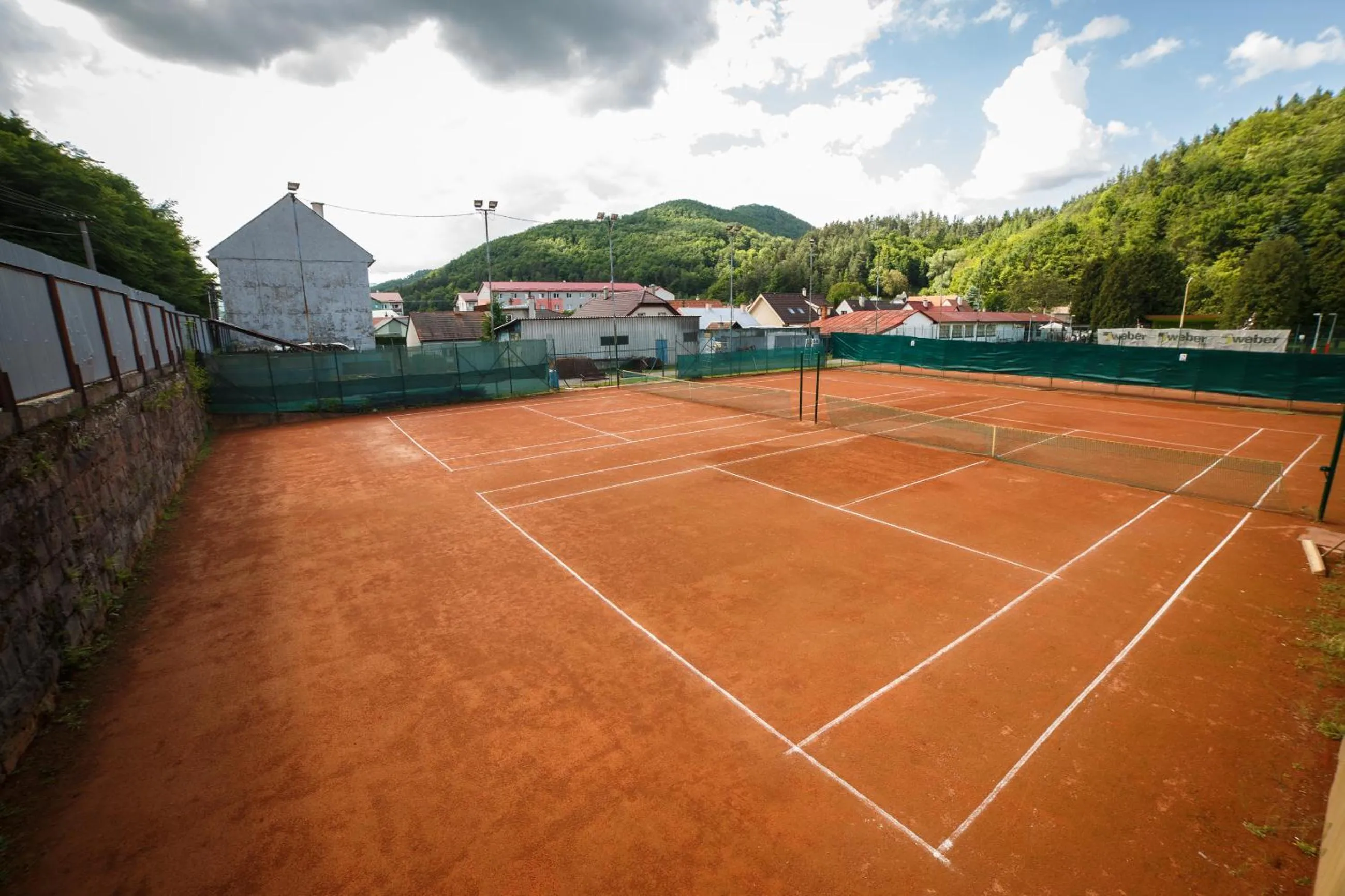 Tennis court in Hotel DARO