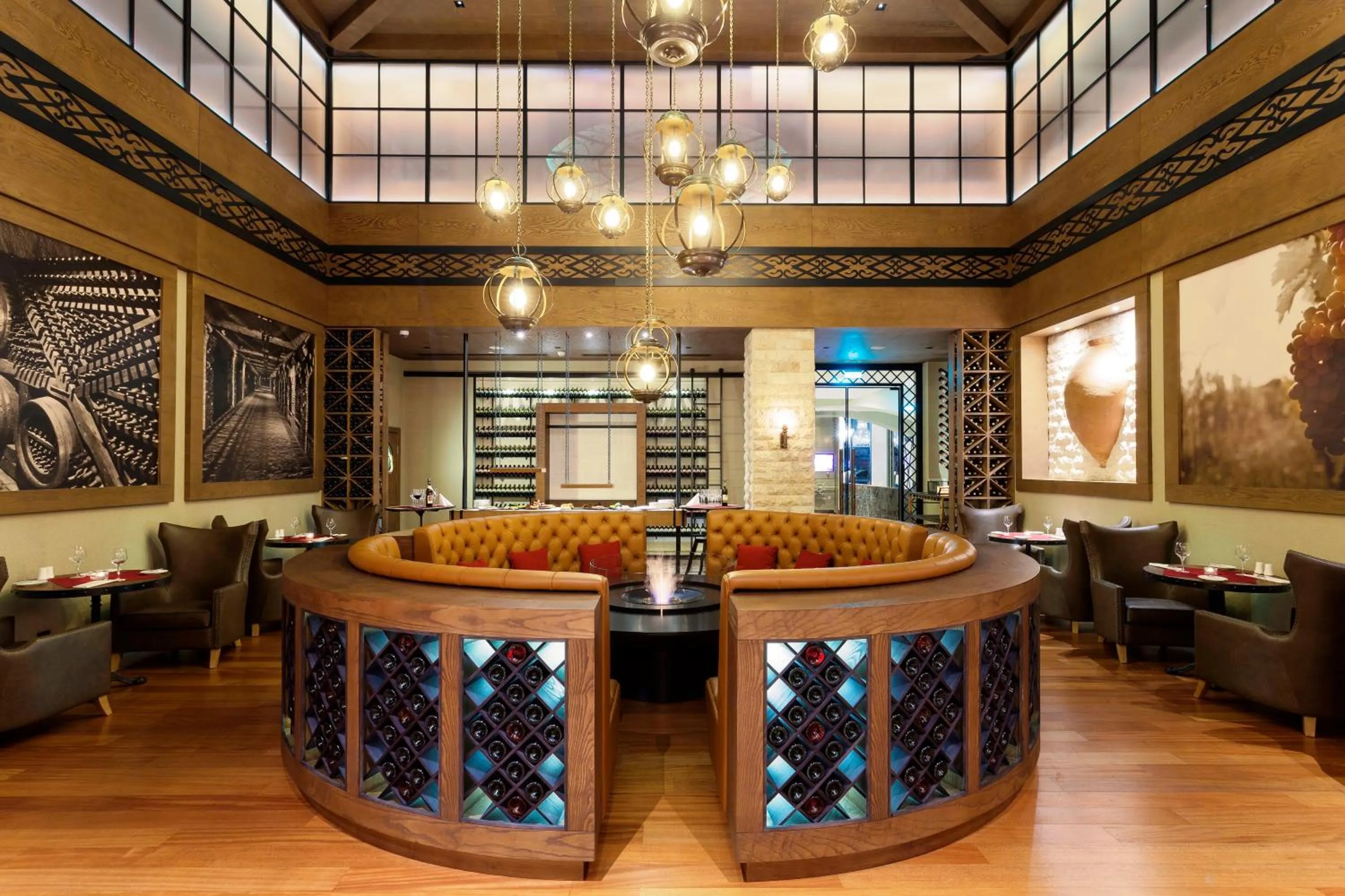 Lounge or bar in Crowne Plaza - Borjomi by IHG