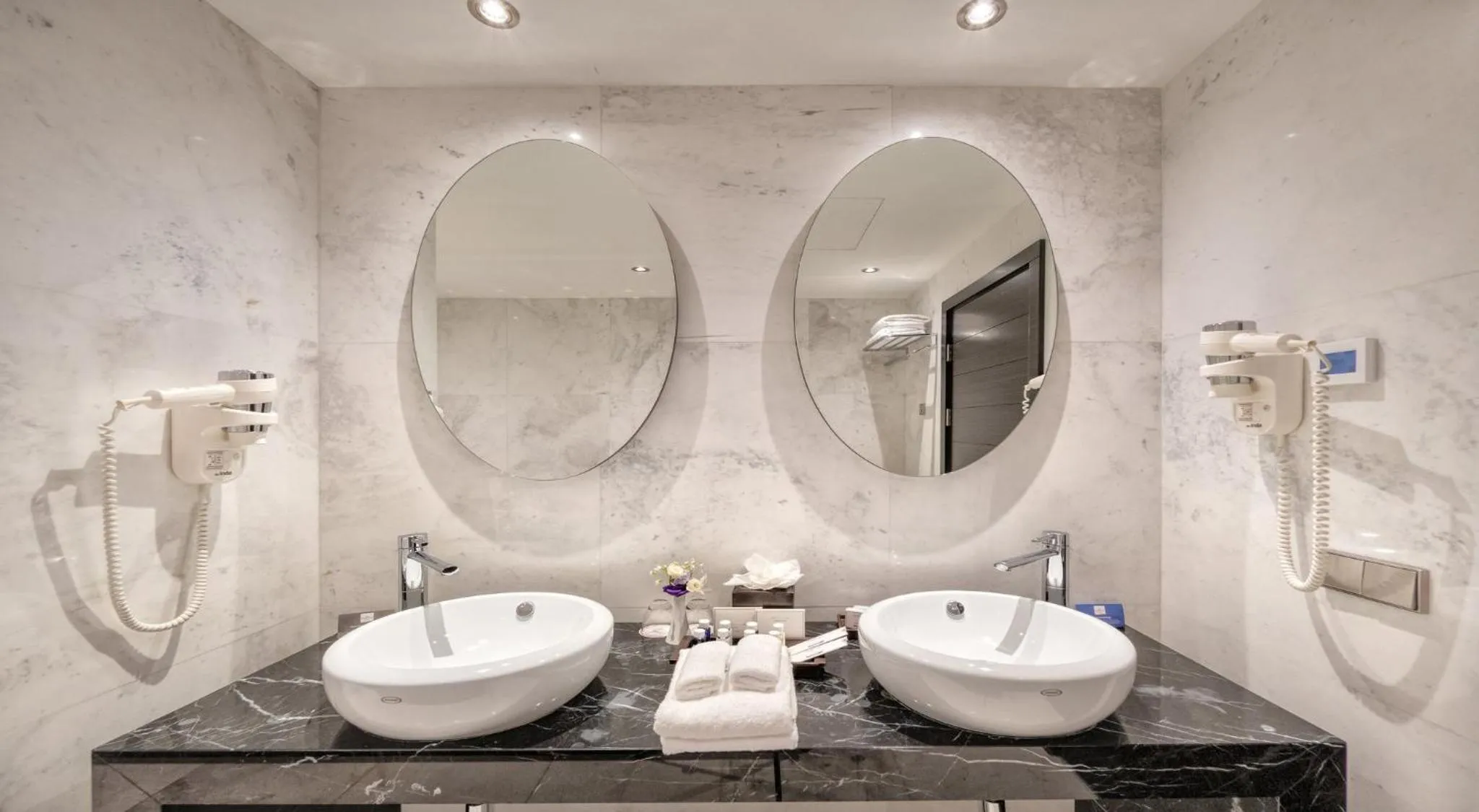 Bathroom in Crowne Plaza - Borjomi by IHG