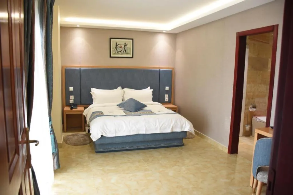 Bed in Hotel Royal Palace