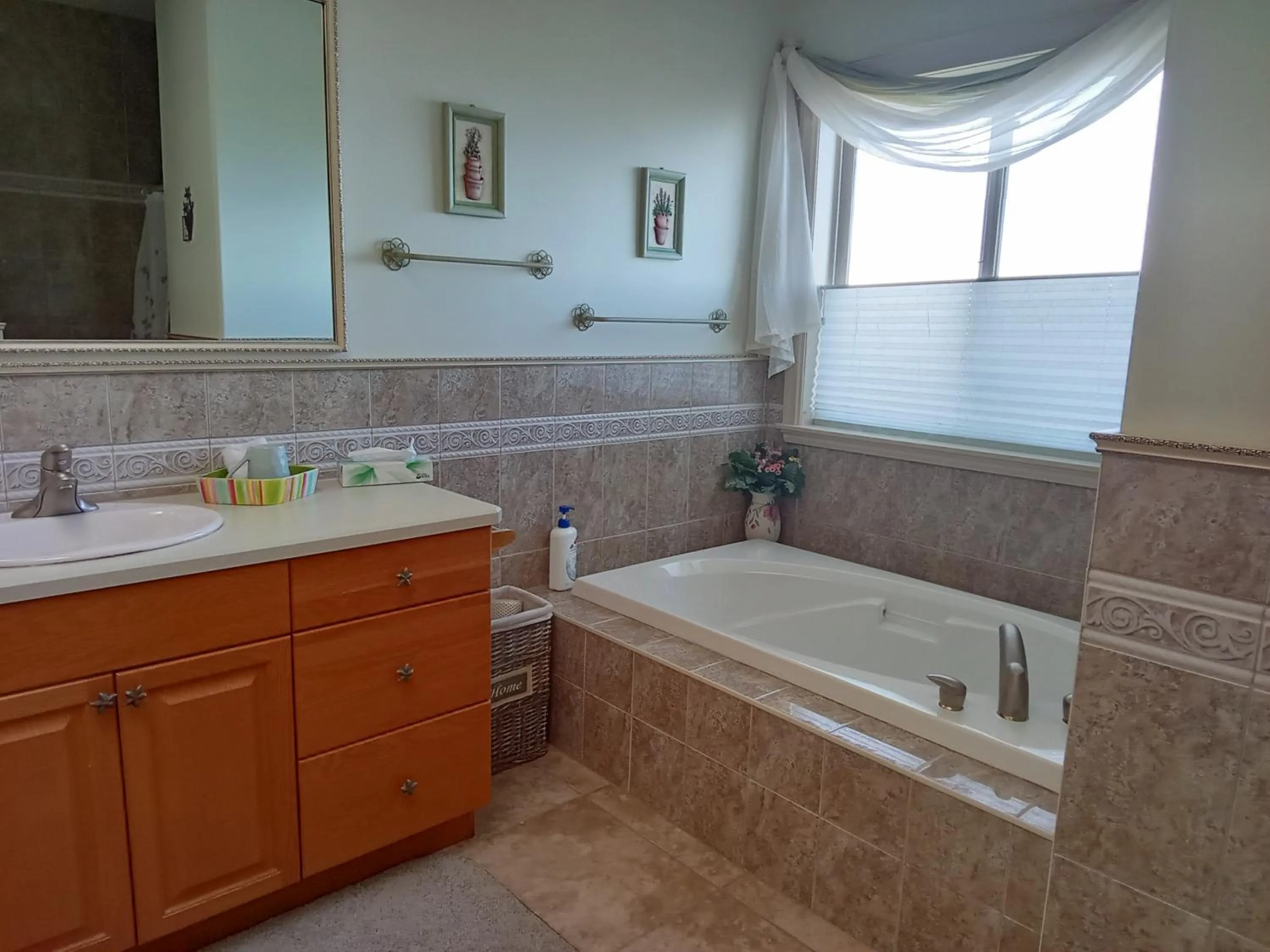 Gibralter Rock Ocean View B&B