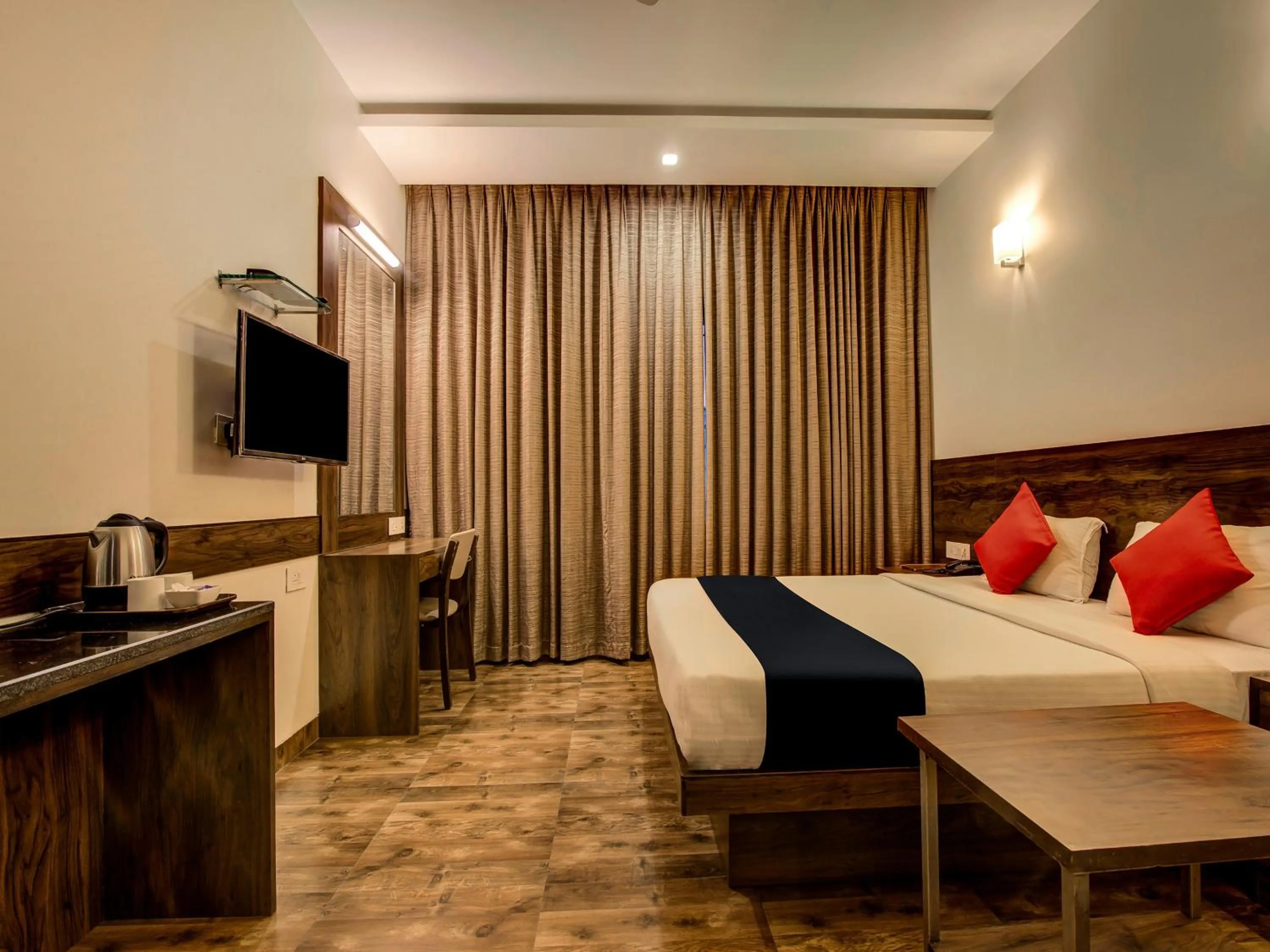 Photo of the whole room, Bed in MySpace Hotels Silverstar