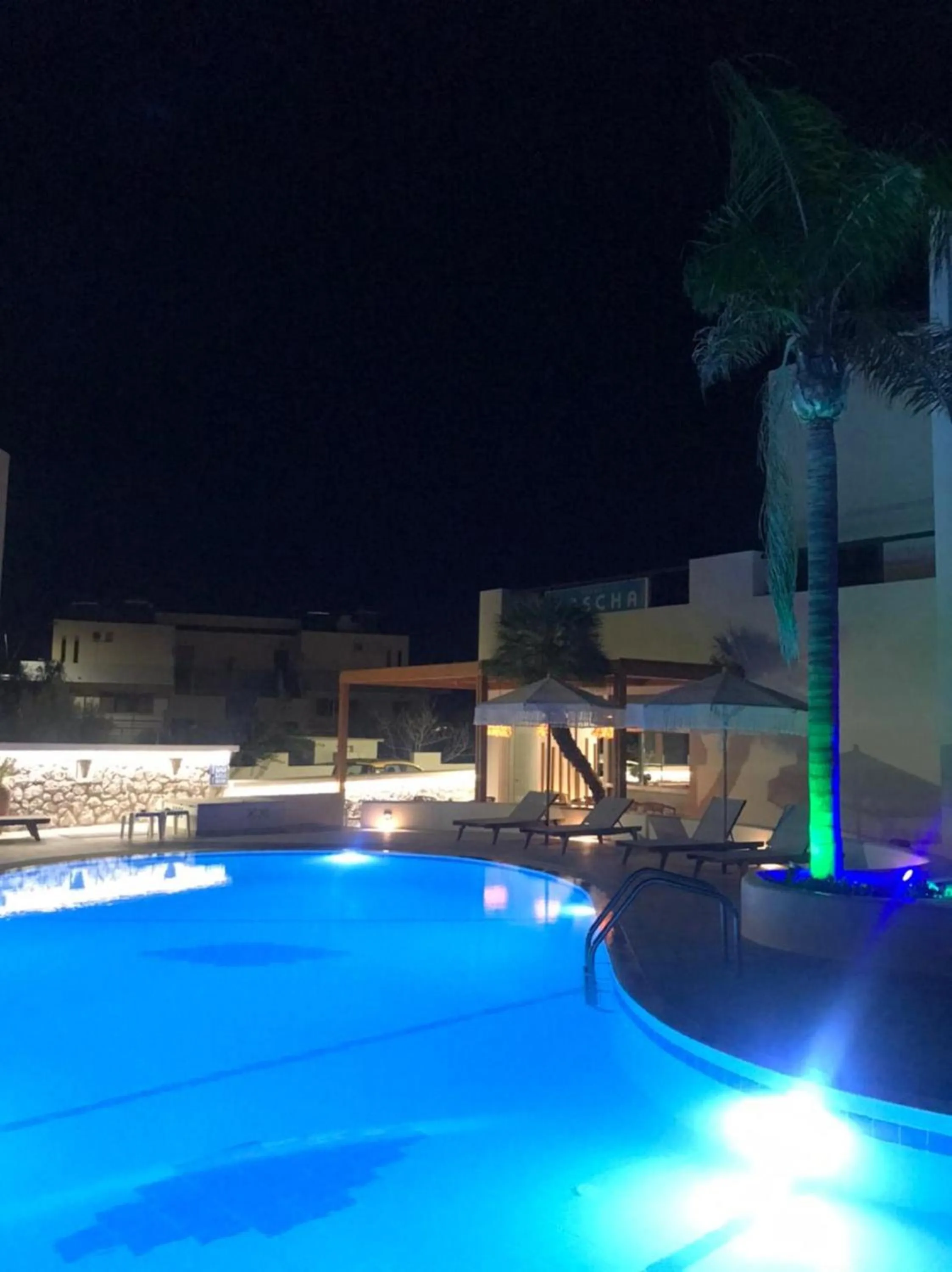 Pool view in Moscha Hotel