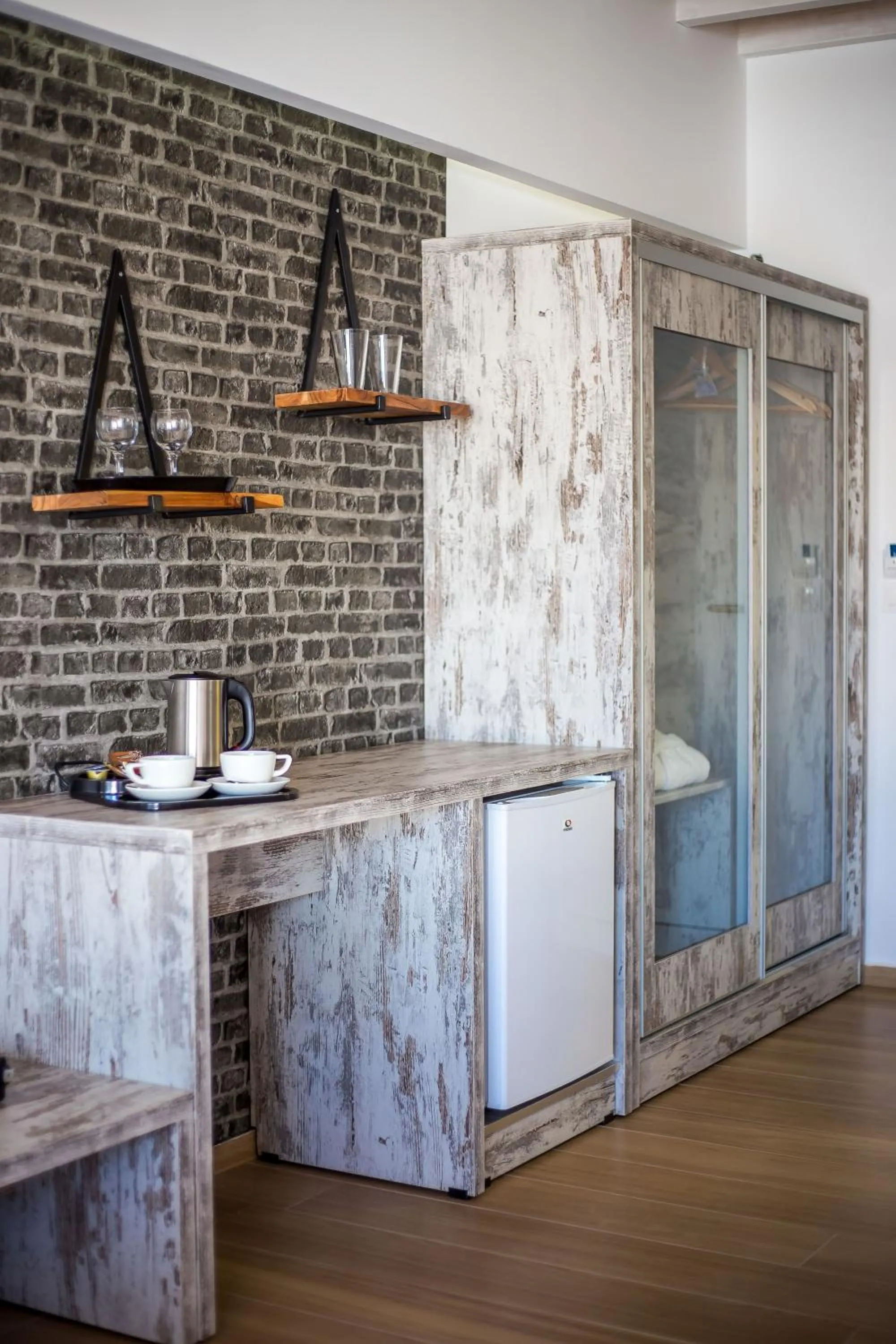 Kitchen or kitchenette in Moscha Hotel