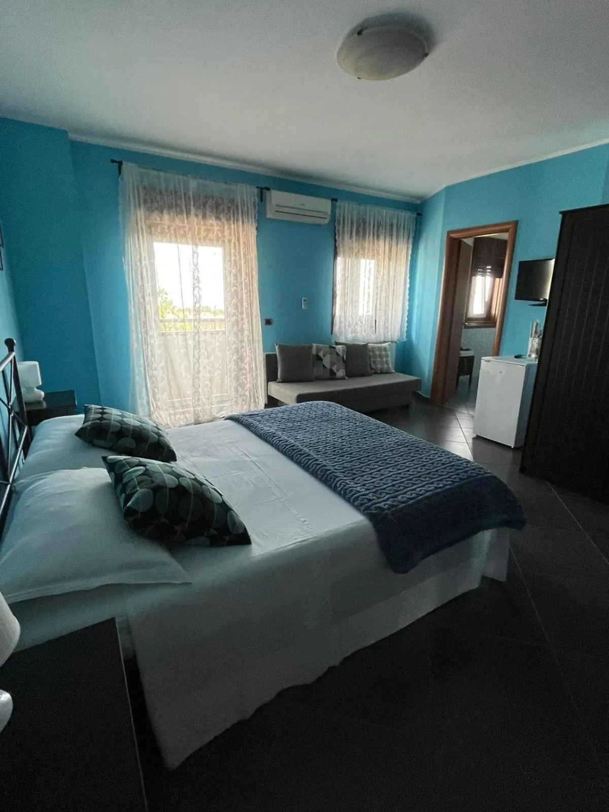 Photo of the whole room, Bed in B&B Terrazza dell'Etna