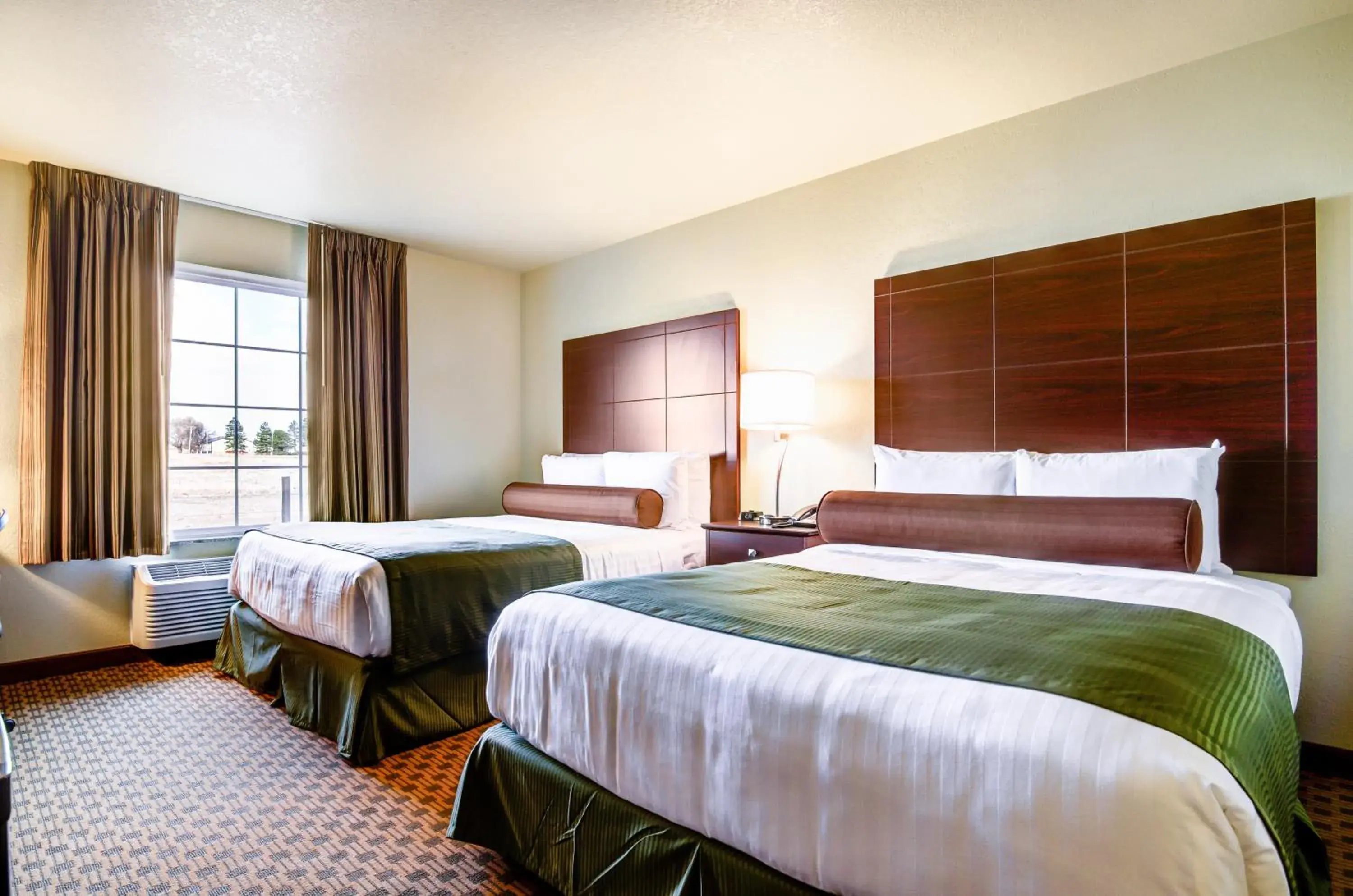 Queen Room - Disability Access in Castle Rock Inn & Suites - Quinter Queen Room - Disability Access in Castle Rock Inn & Suites - Quinter