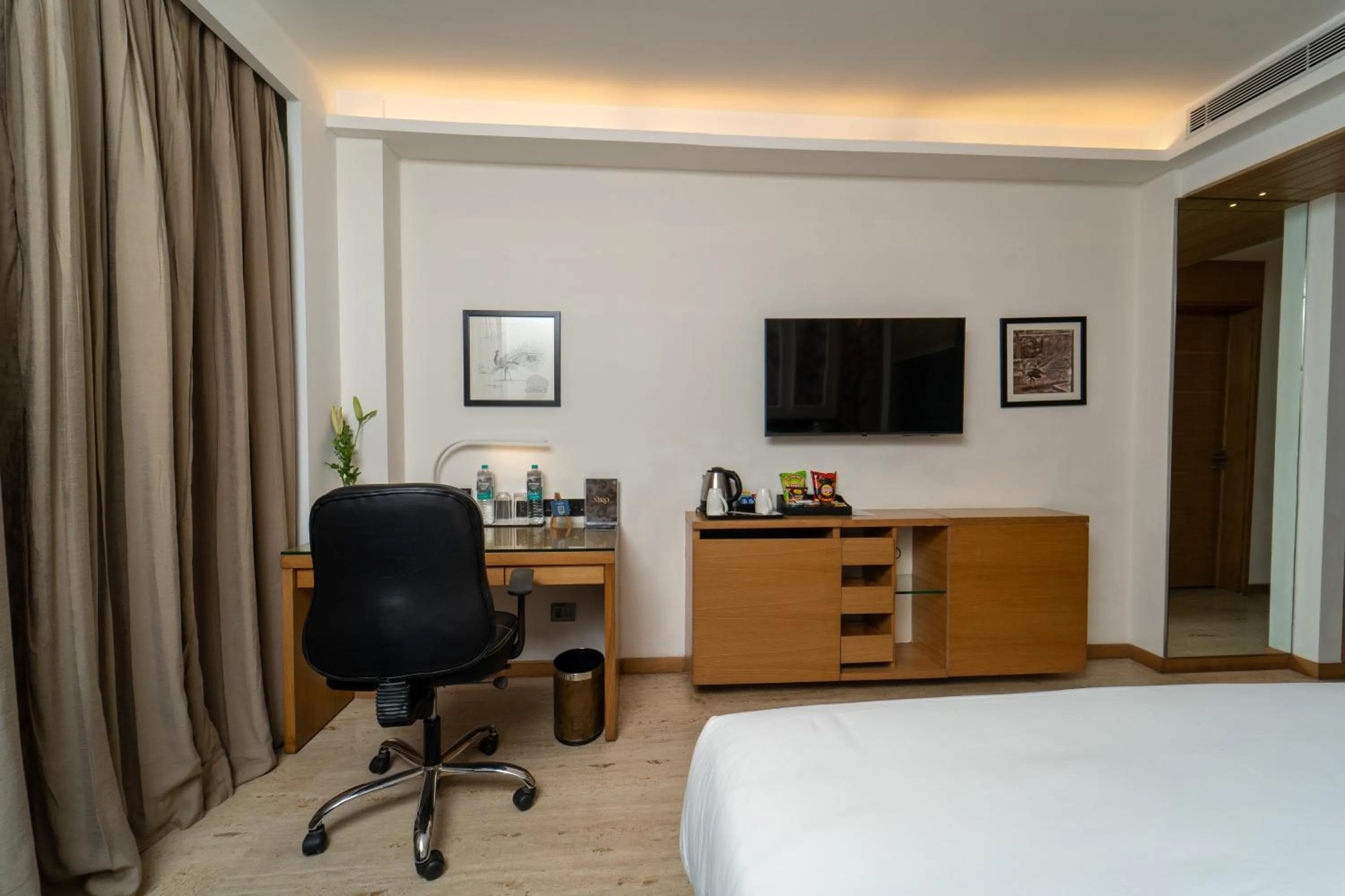 Bed in Country Inn & Suites By Radisson, Bengaluru Hebbal Road