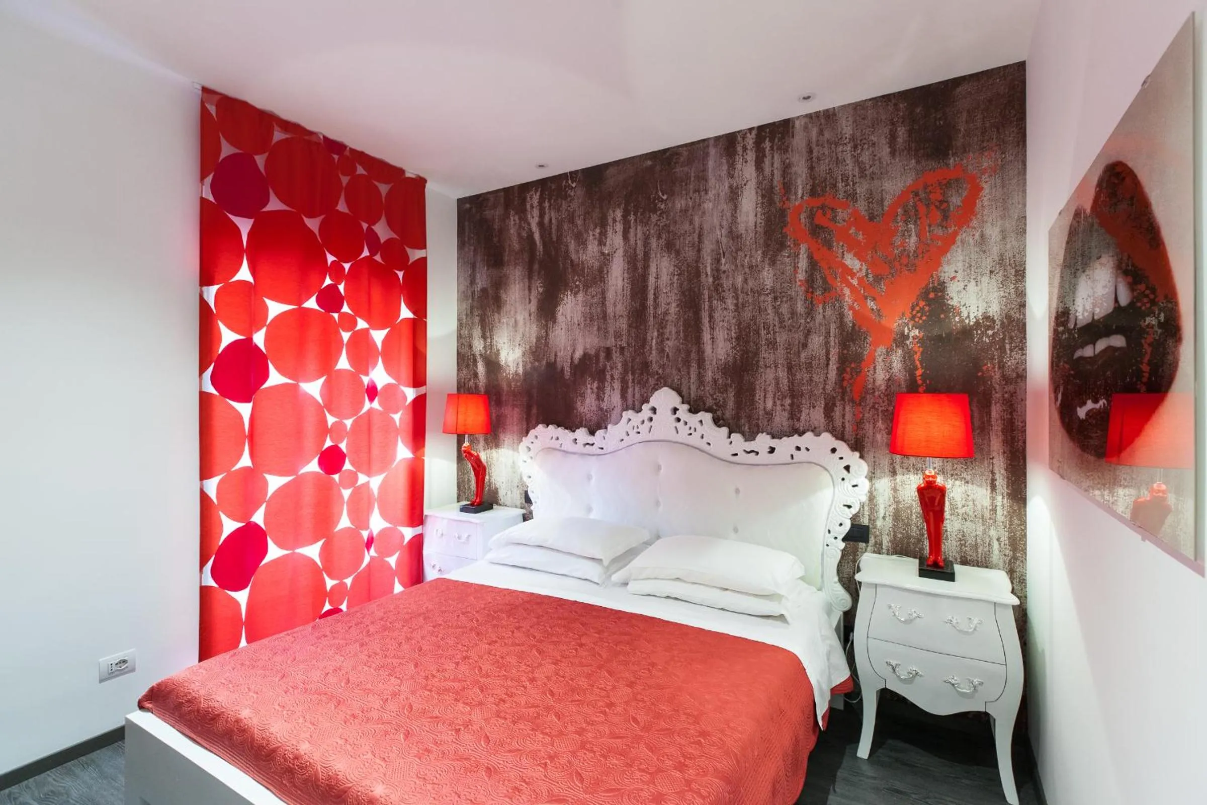 Decorative detail, Bed in Town House Roma