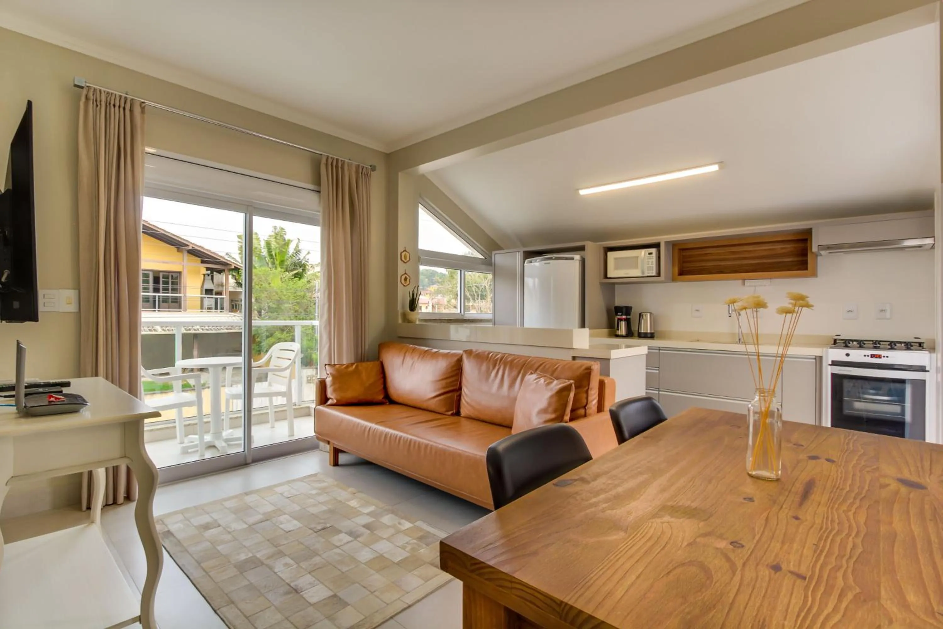Seating area in Residencial Casa Flora
