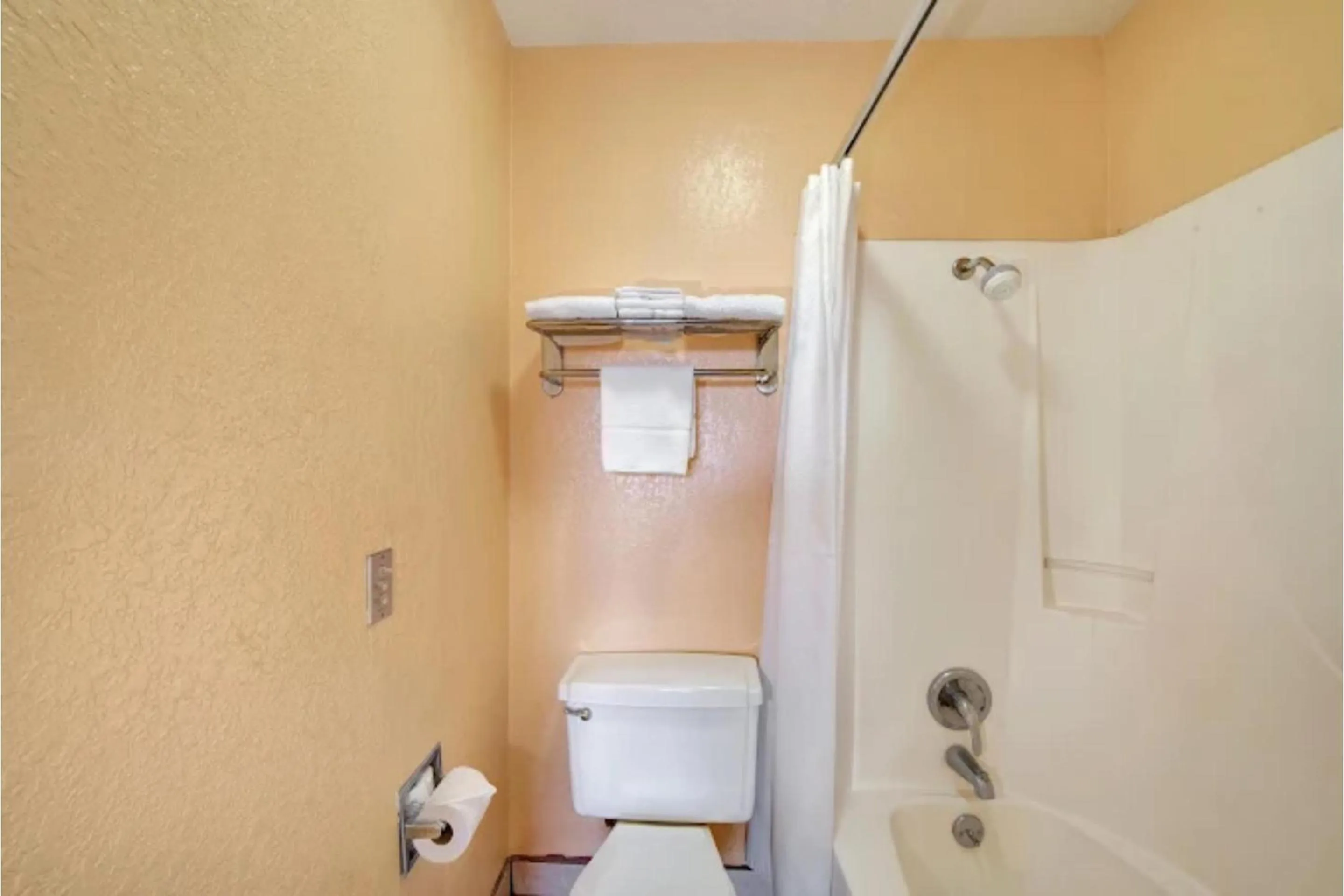 Bathroom in American Inn by Hotel O Vernon US 287