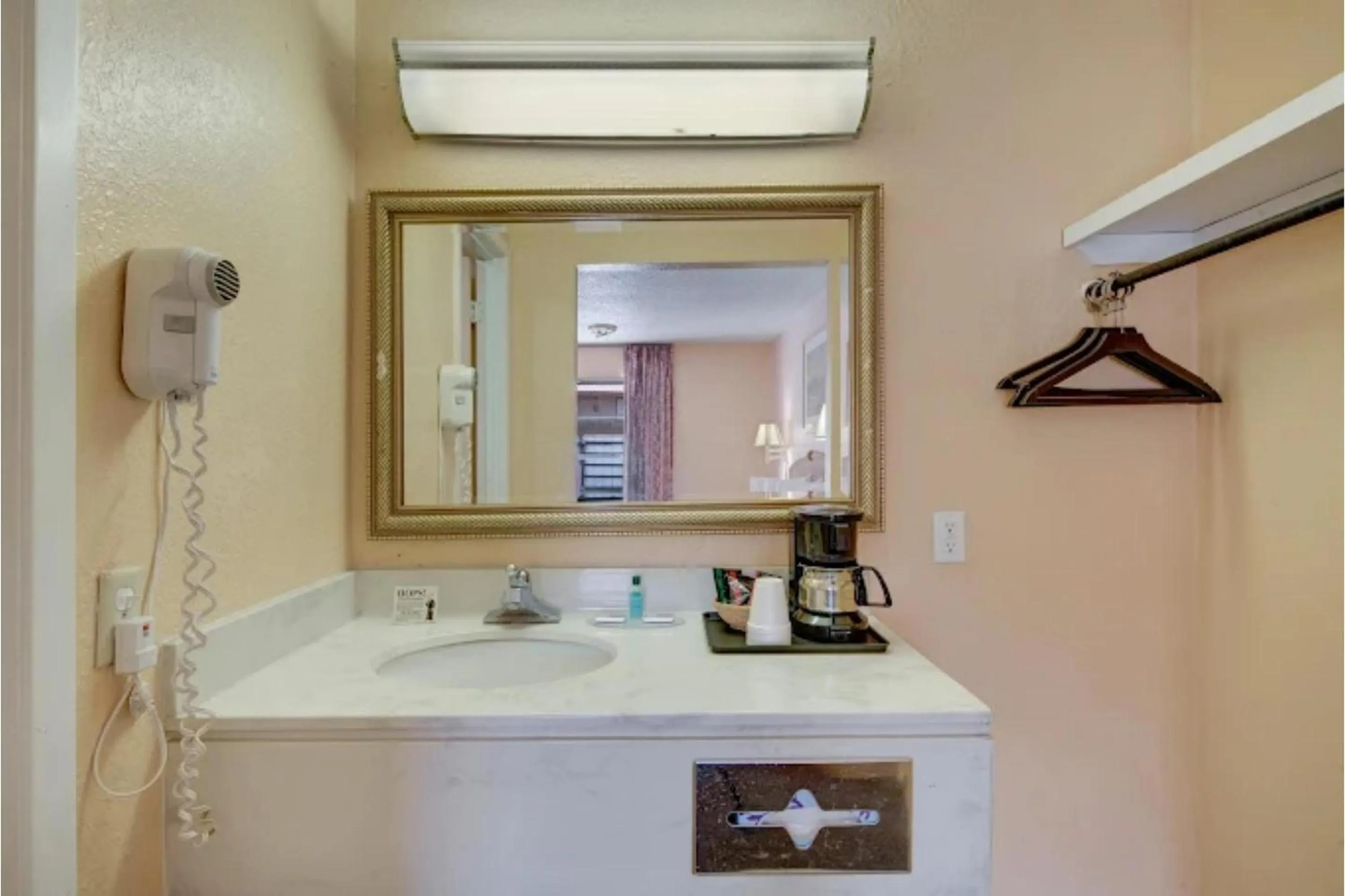 Bathroom in American Inn by Hotel O Vernon US 287